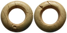 Large Levante Bone Weight of Uncertain Standard. Large Levante Bone Weight of Uncertain Standard.