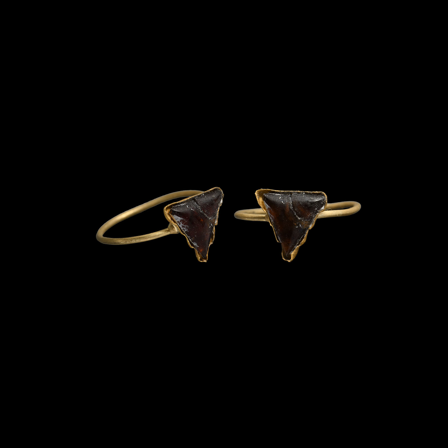 Medieval Gold Ring with Garnet