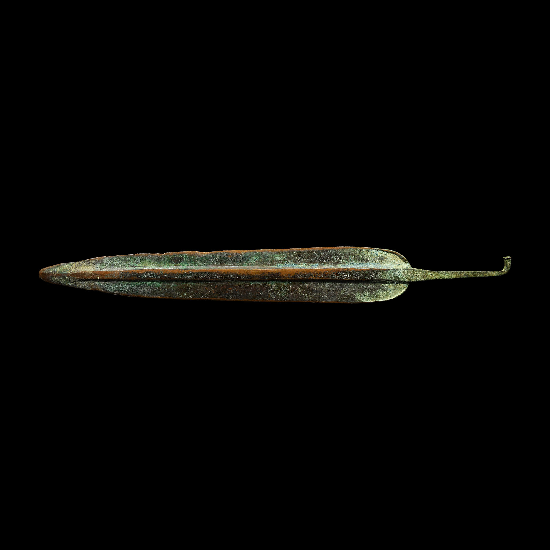 Marlik Spearhead with Pronounced Ridge