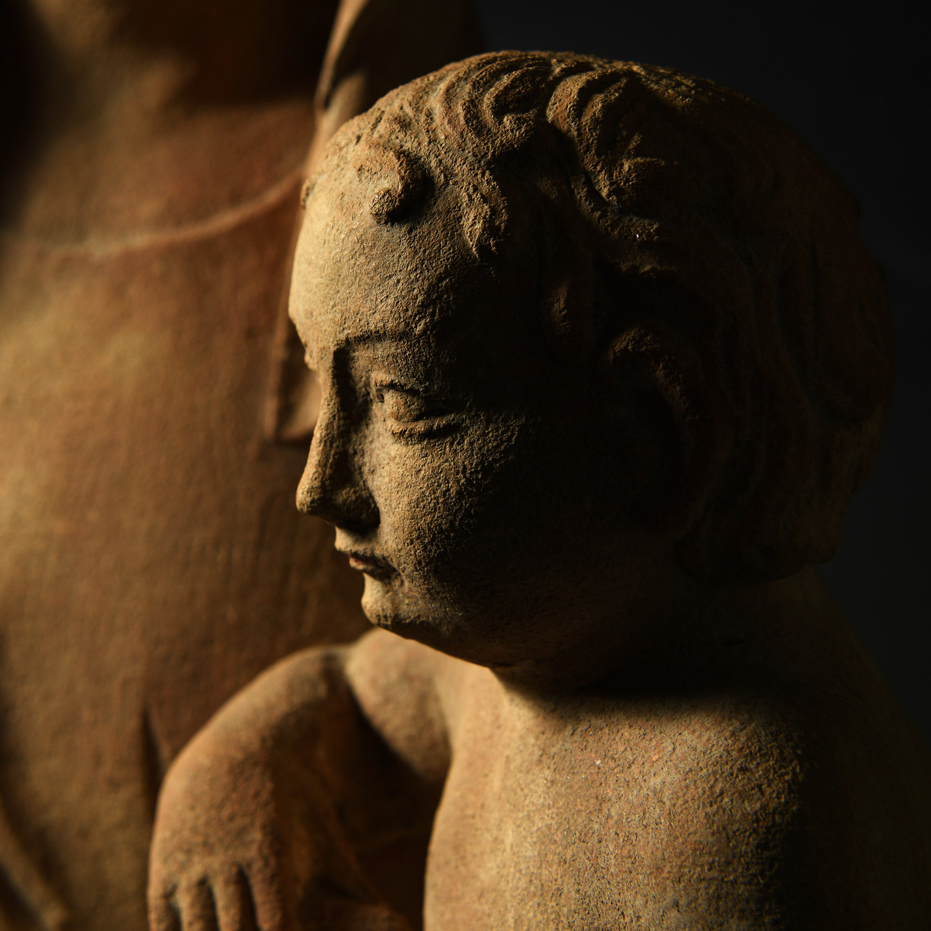 Large Medieval Fine Sandstone Virgin and Child Statue