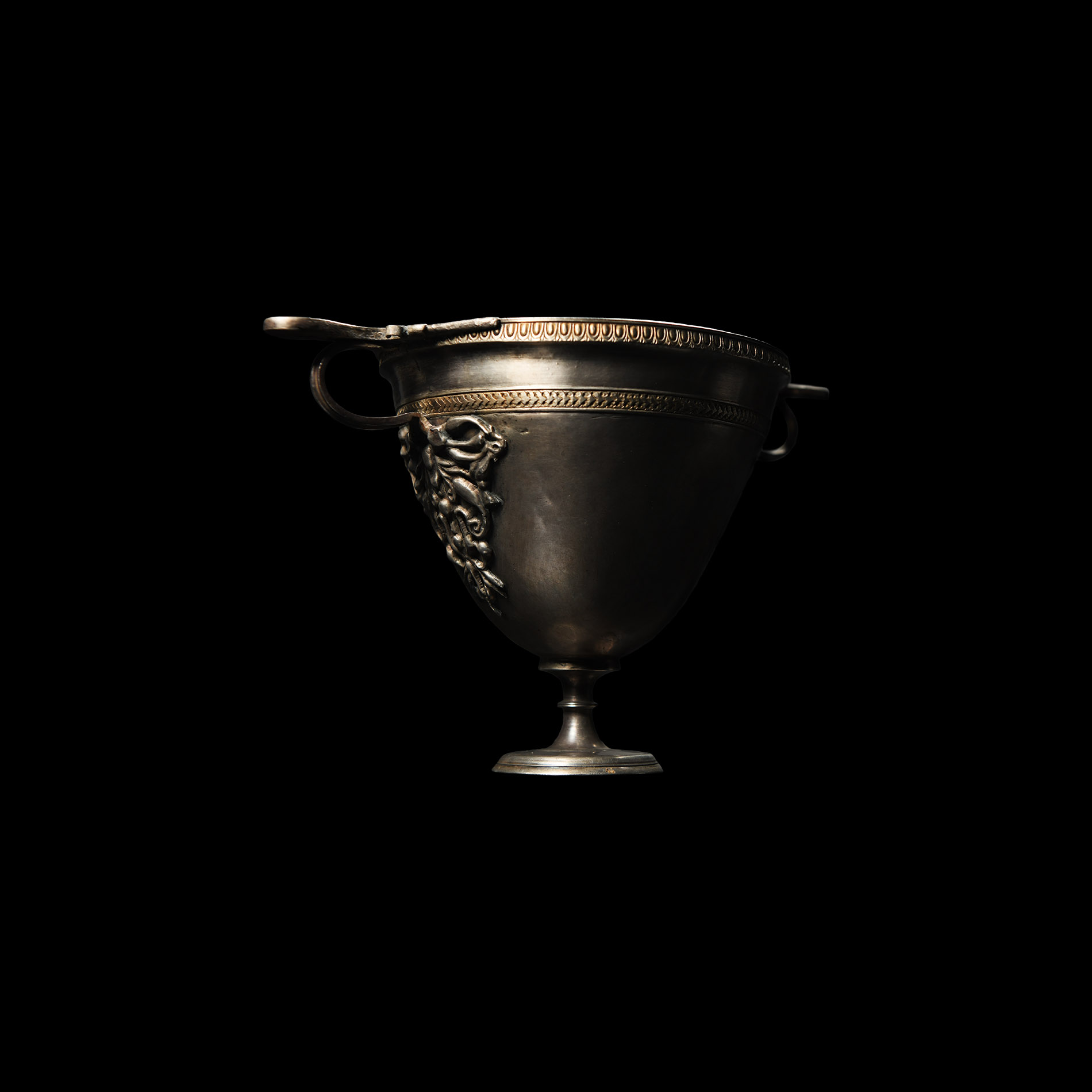 Large Roman Silver-Gilt Skyphos