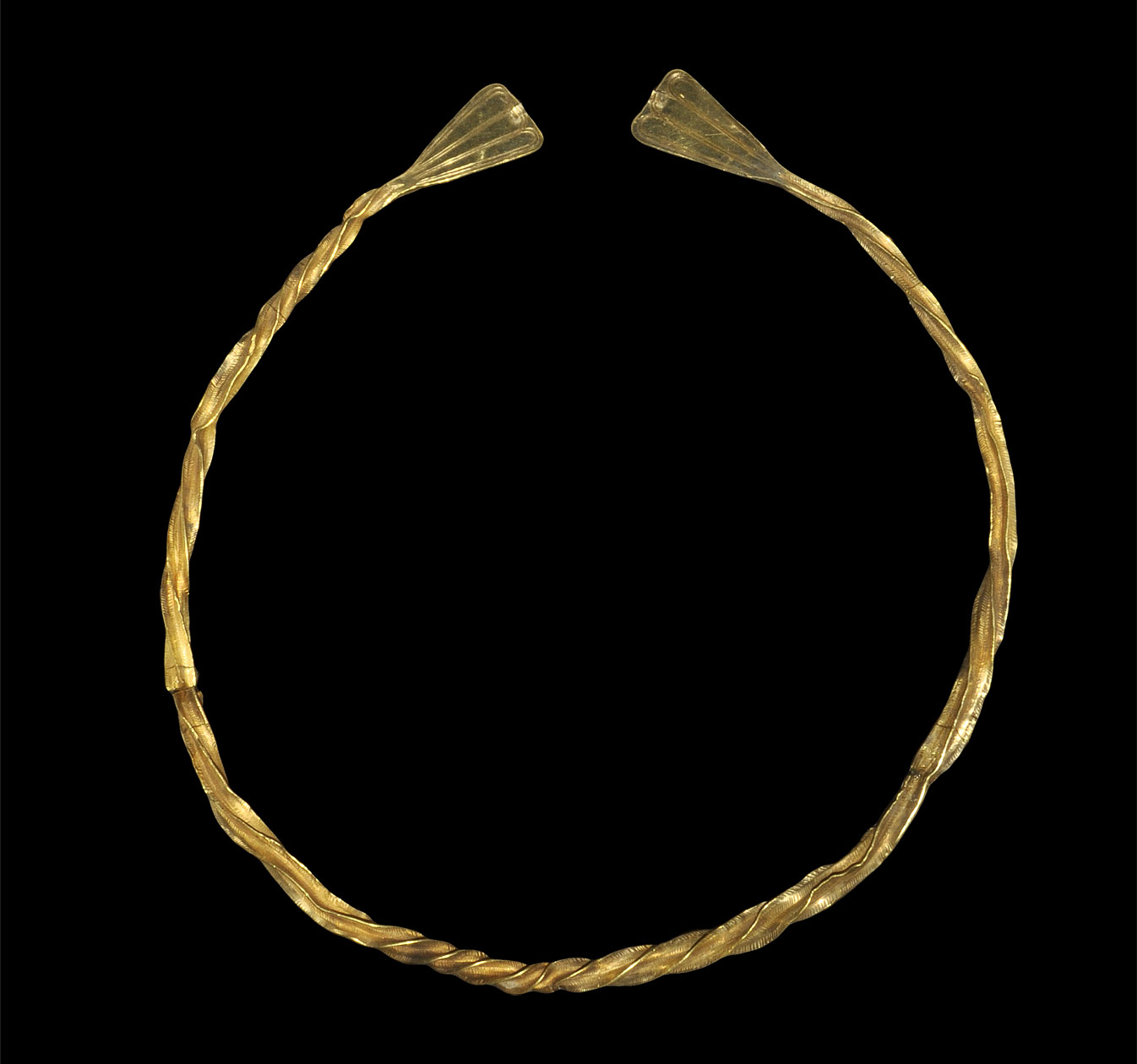 Celtiberian Gold Torc with Spatulate Finials