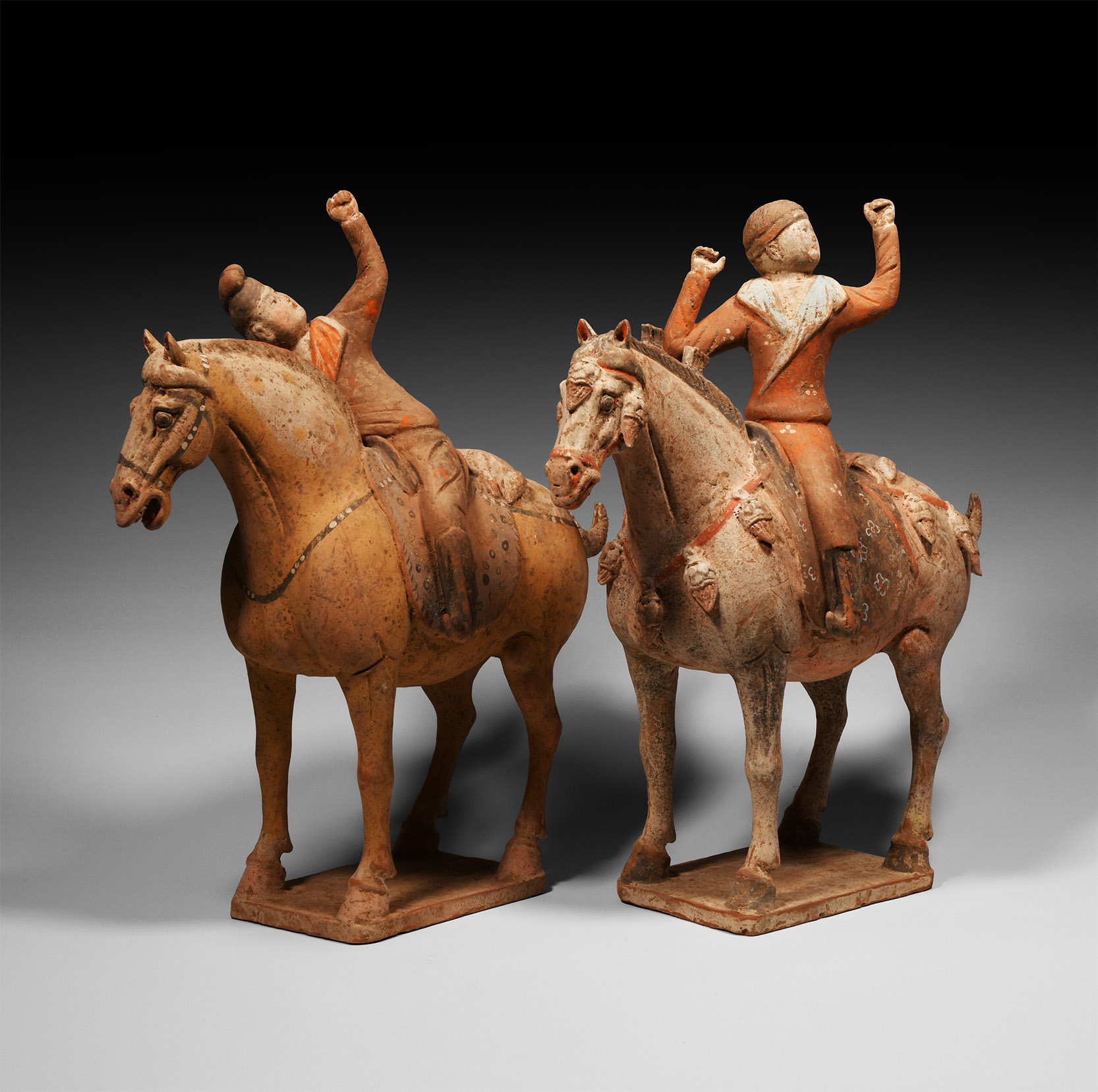 Chinese Tang Hunter Pair
