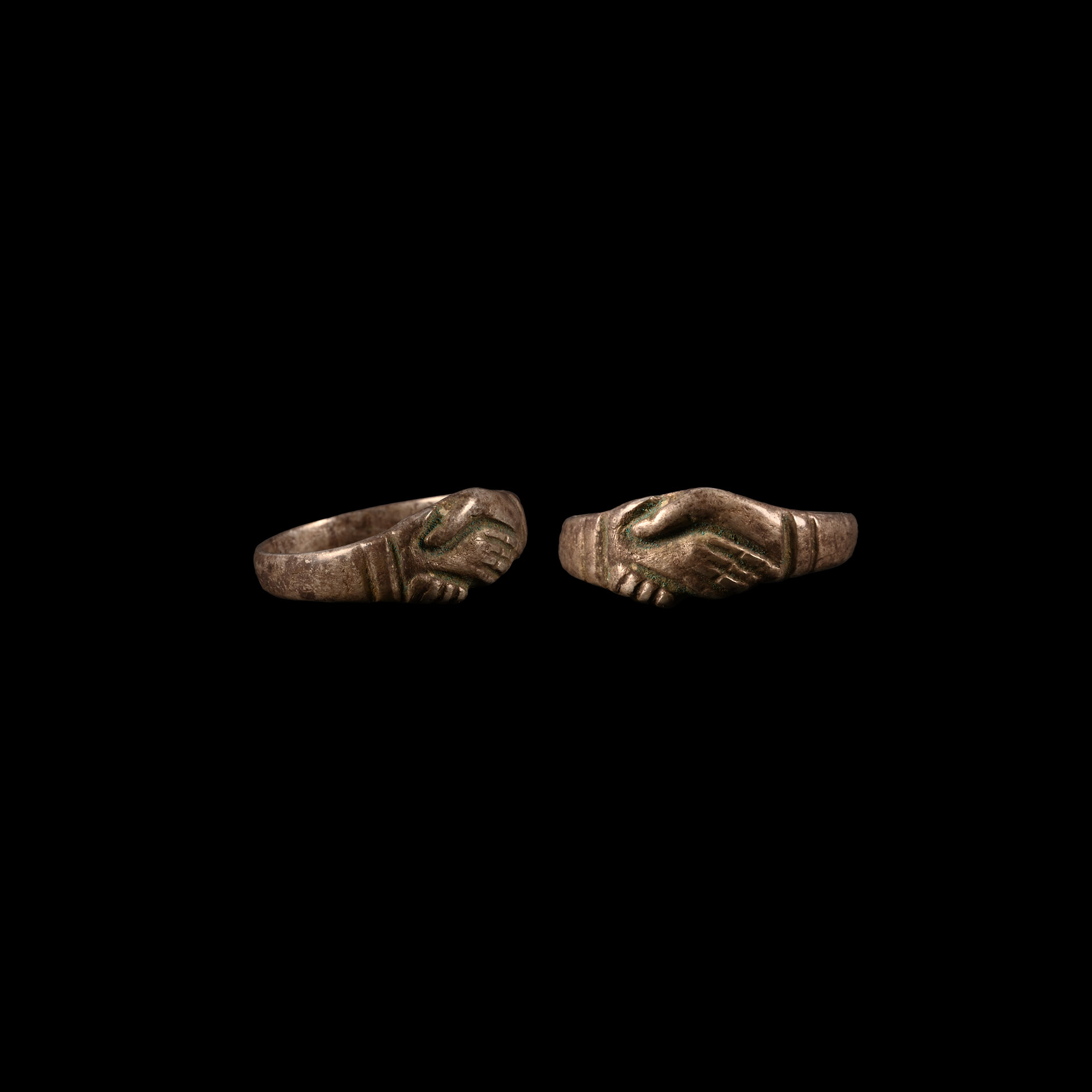 Post Medieval Silver Fede Ring with Clasped Hands