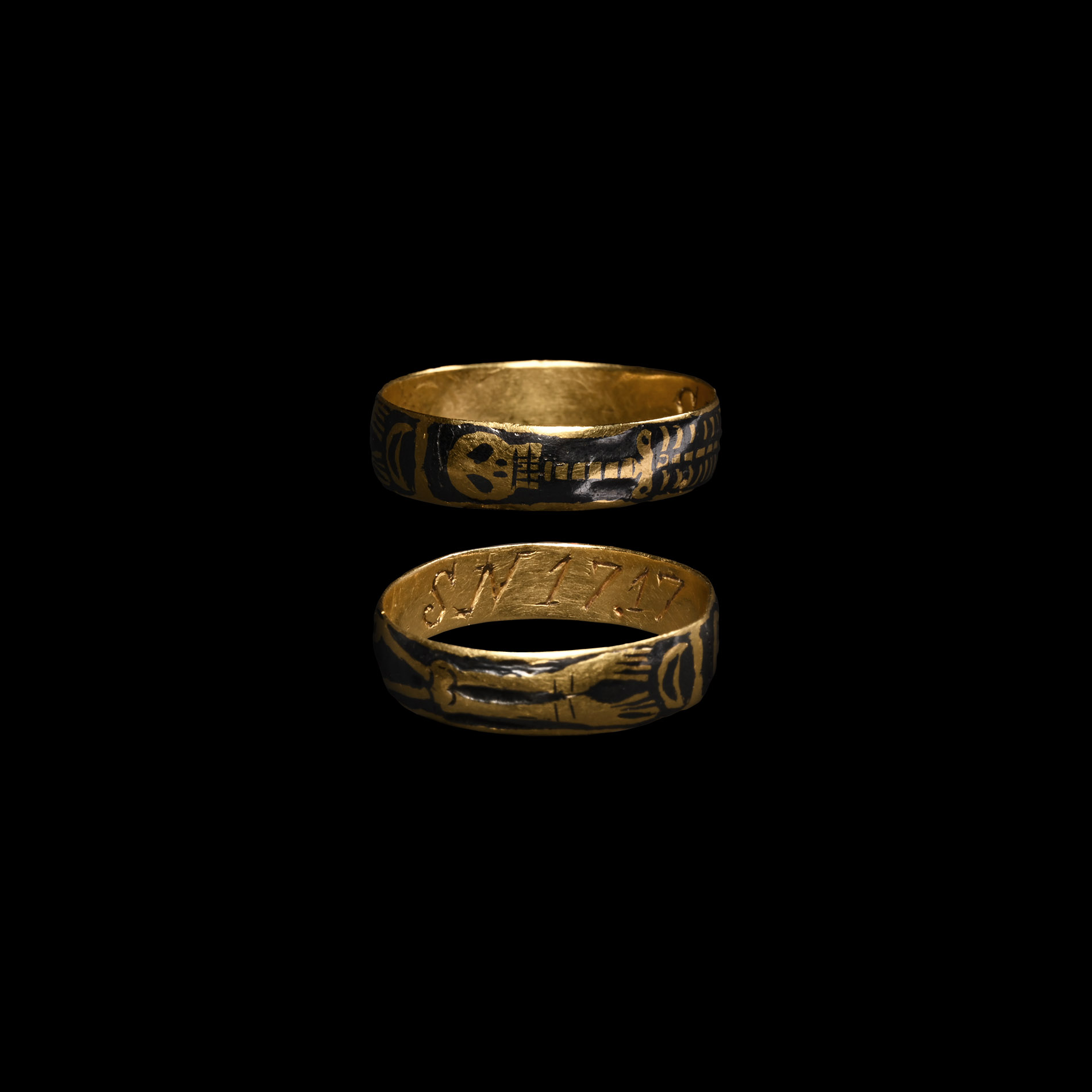Early Georgian Gold Enamelled Memento Mori Skeleton Ring for 'S N'