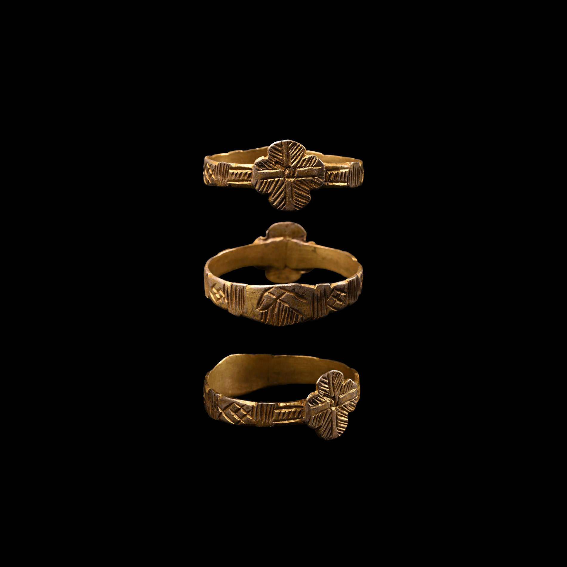 Medieval Silver-Gilt Fede Ring