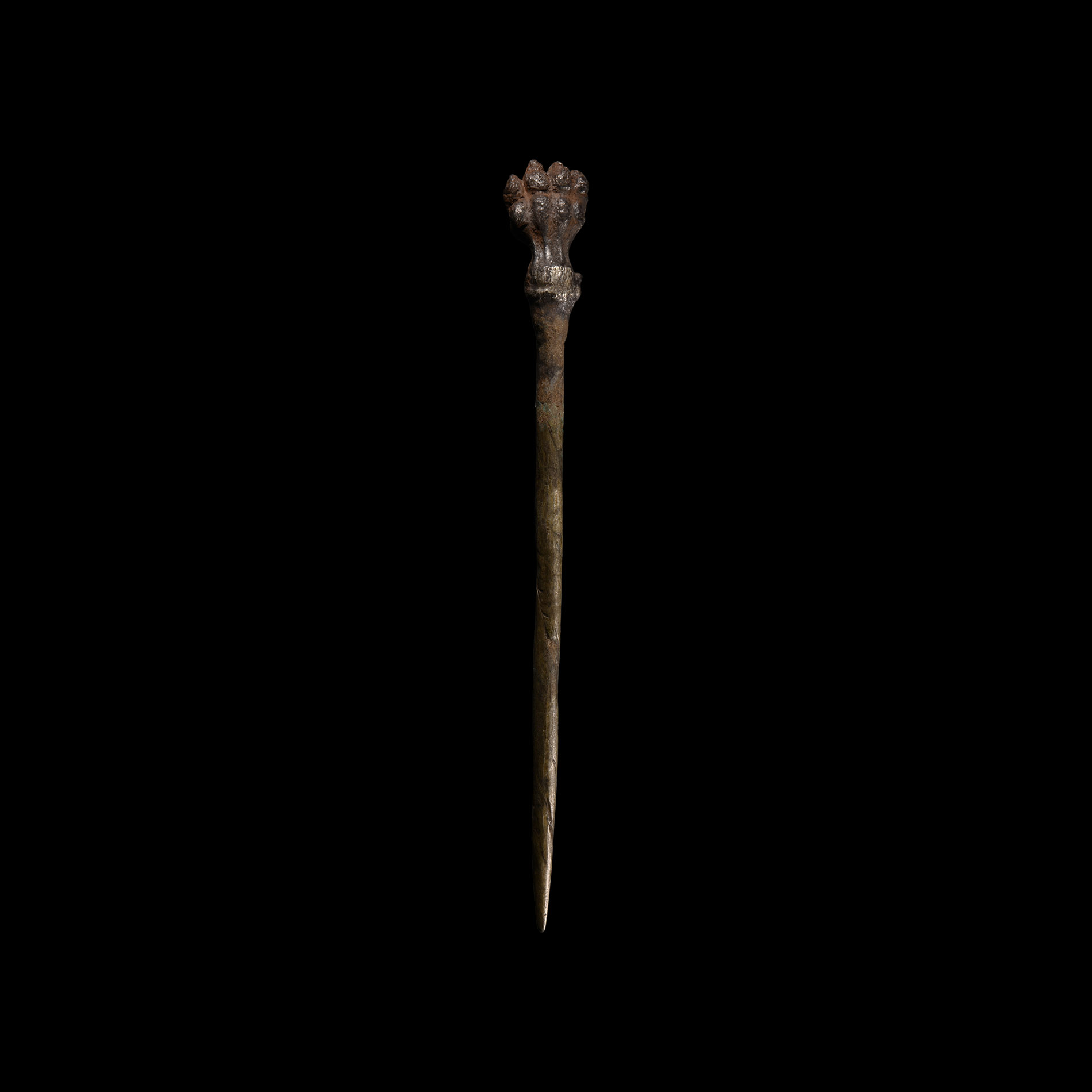 Sassanian Cloak Pin with Lion's Paw