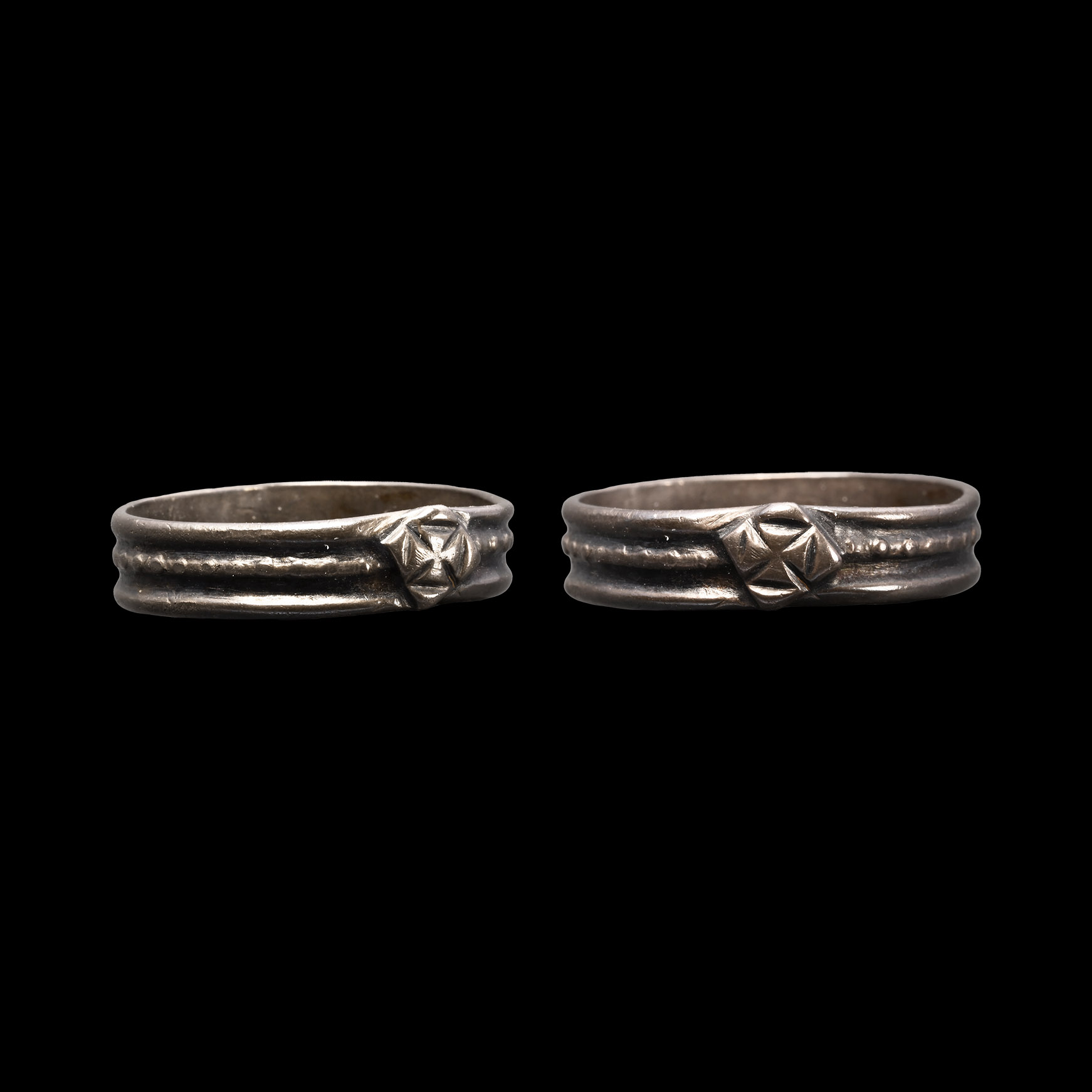 'The Lonsdale' Medieval Silver Ring with Cross Pattee