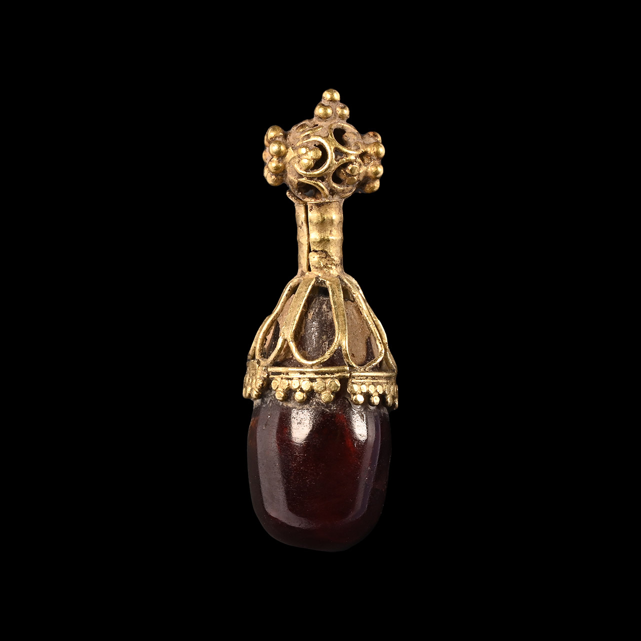 Western Asiatic Gold and Garnet Pendant
