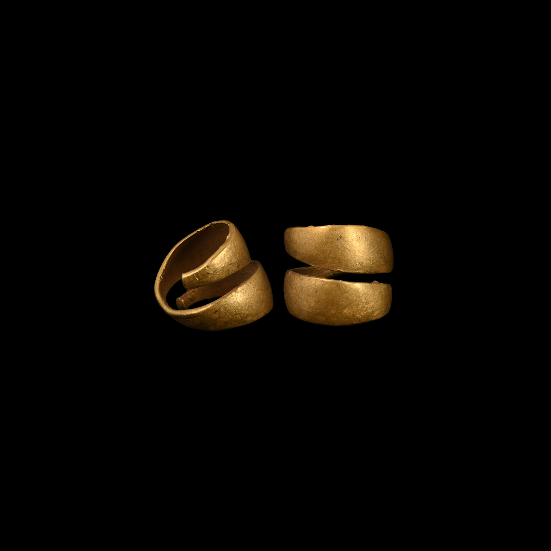 Bronze Age Gold Hair Ring