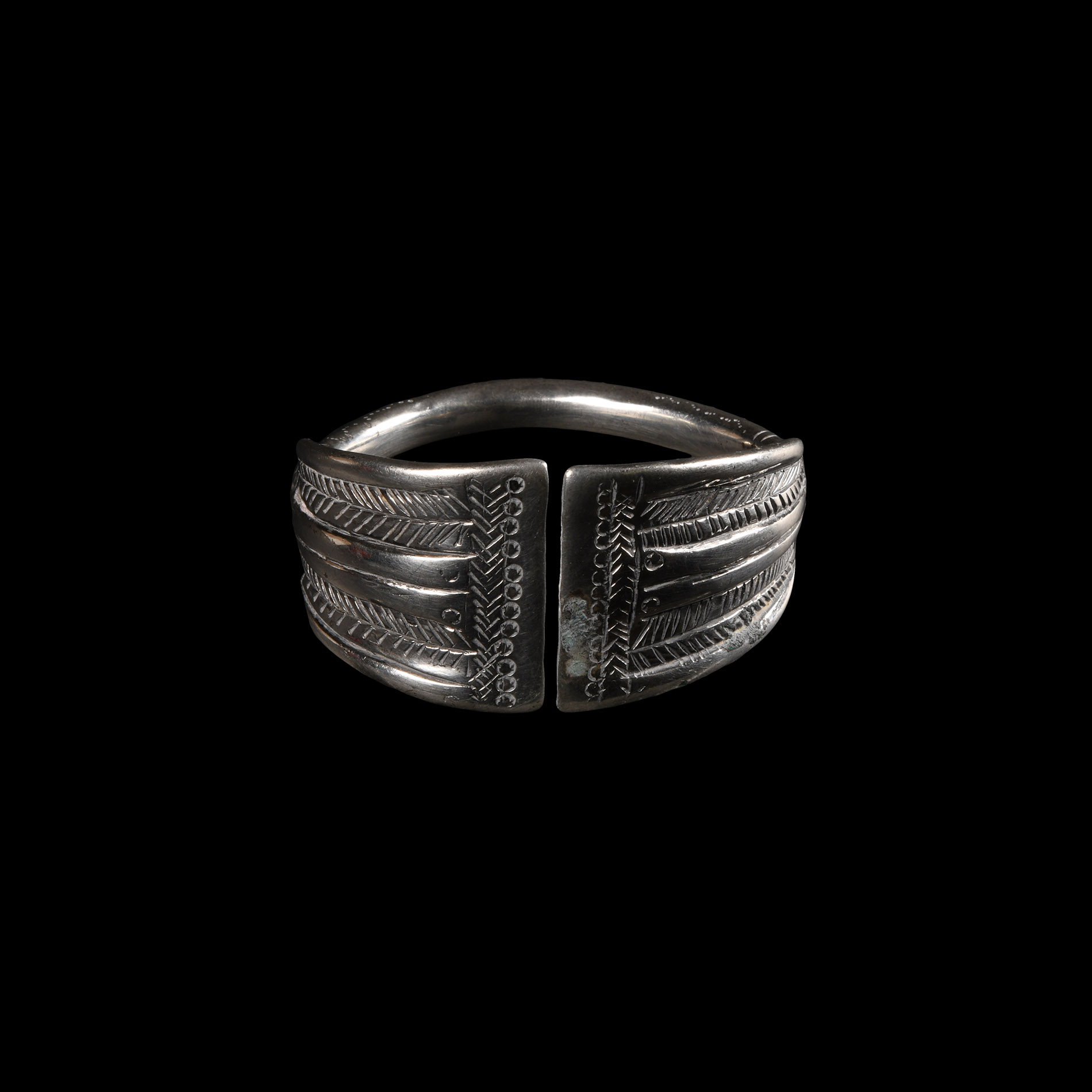 Silver Decorated Bracelet