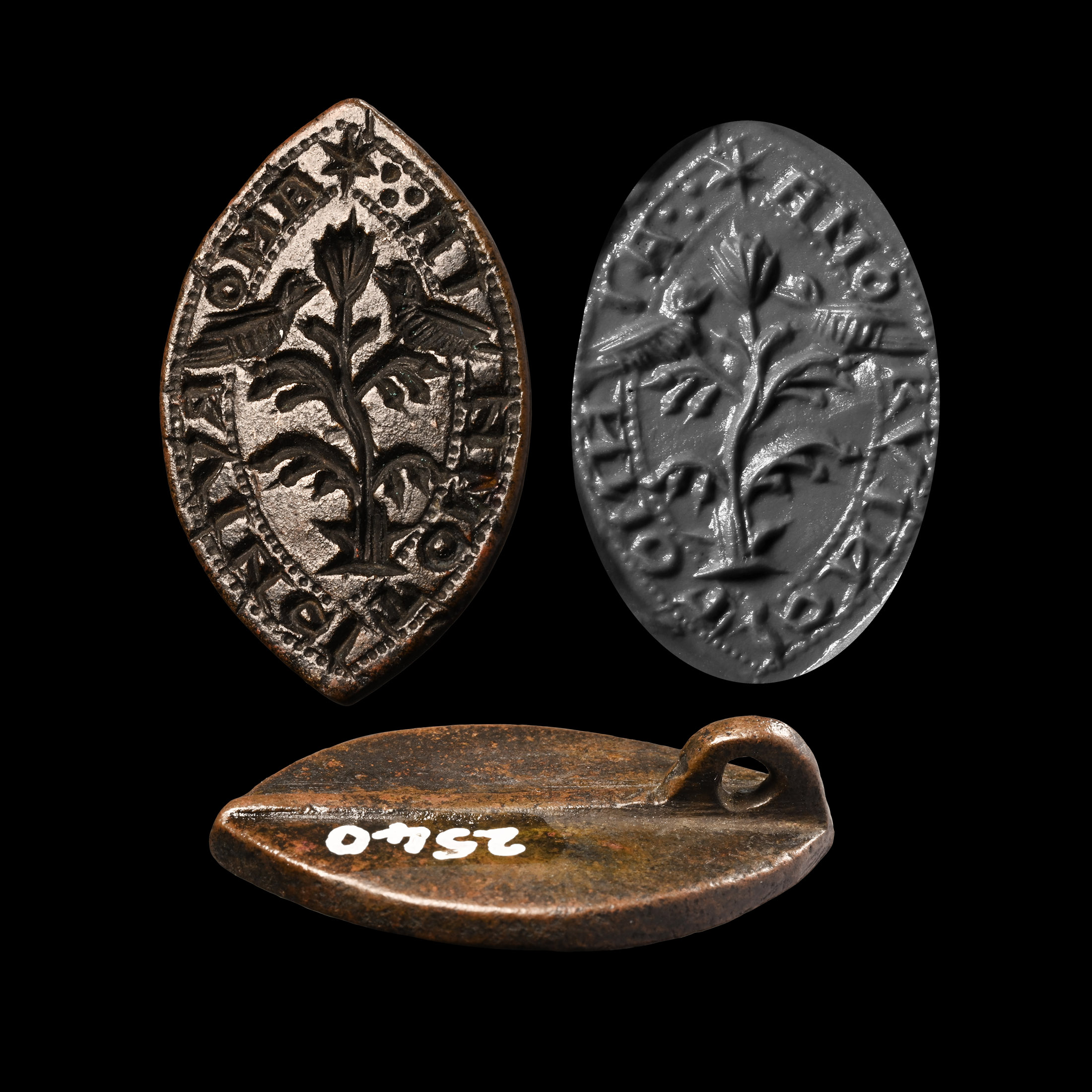 Romantic French Medieval Vesica-Shaped 'Love Conquers Everything' Seal Matrix