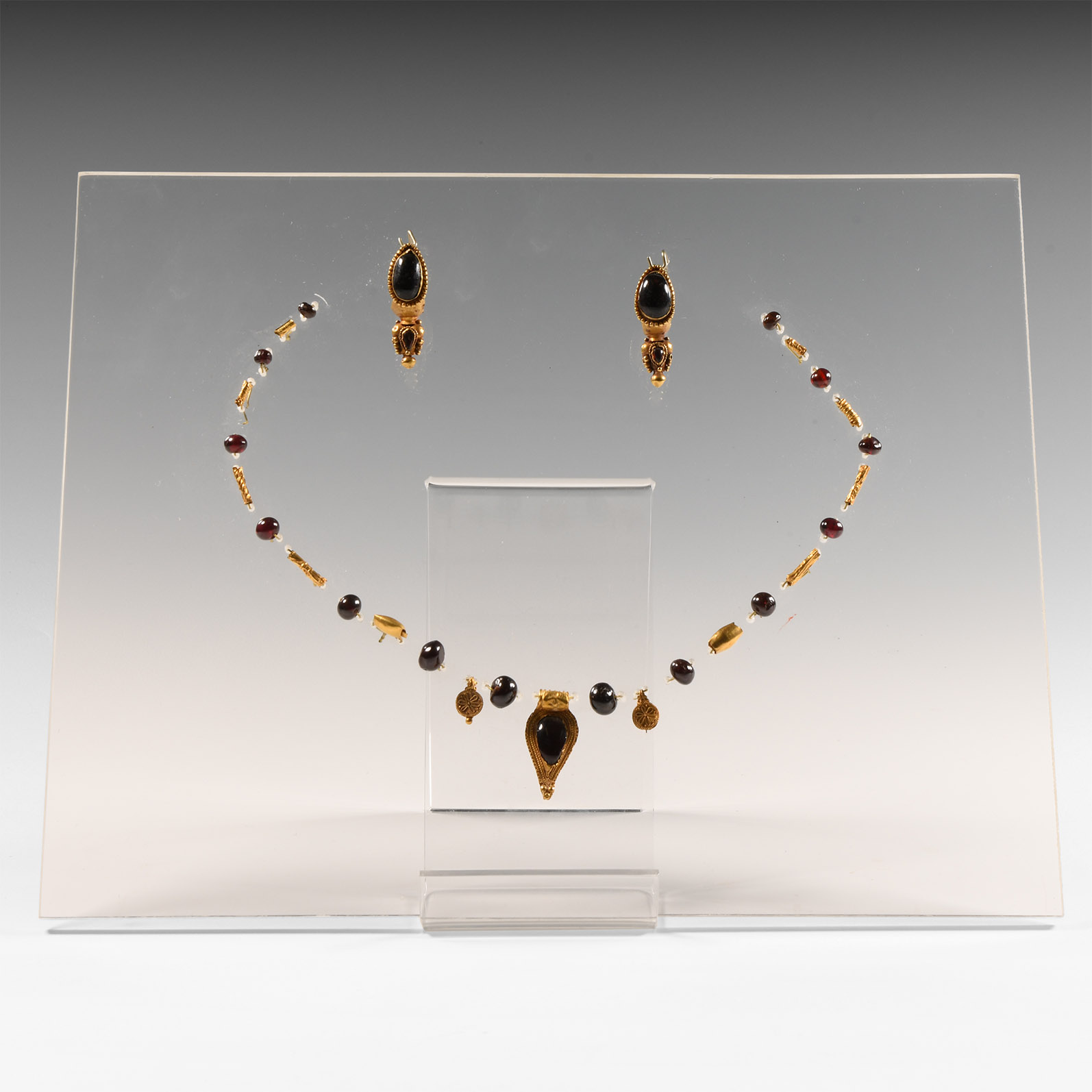 Roman Gold Necklace Element and Earring Set