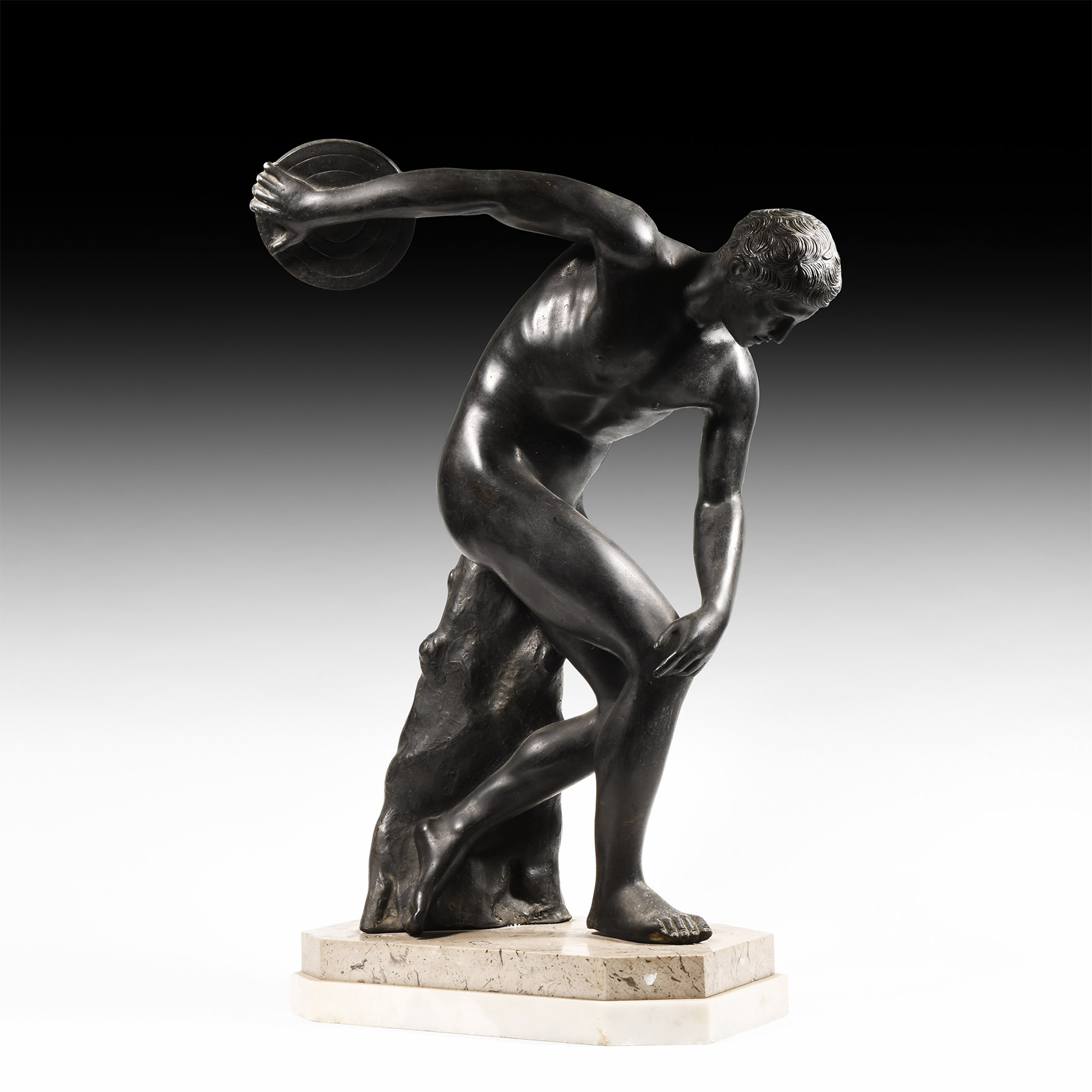 Diskobolos of Myron Statue