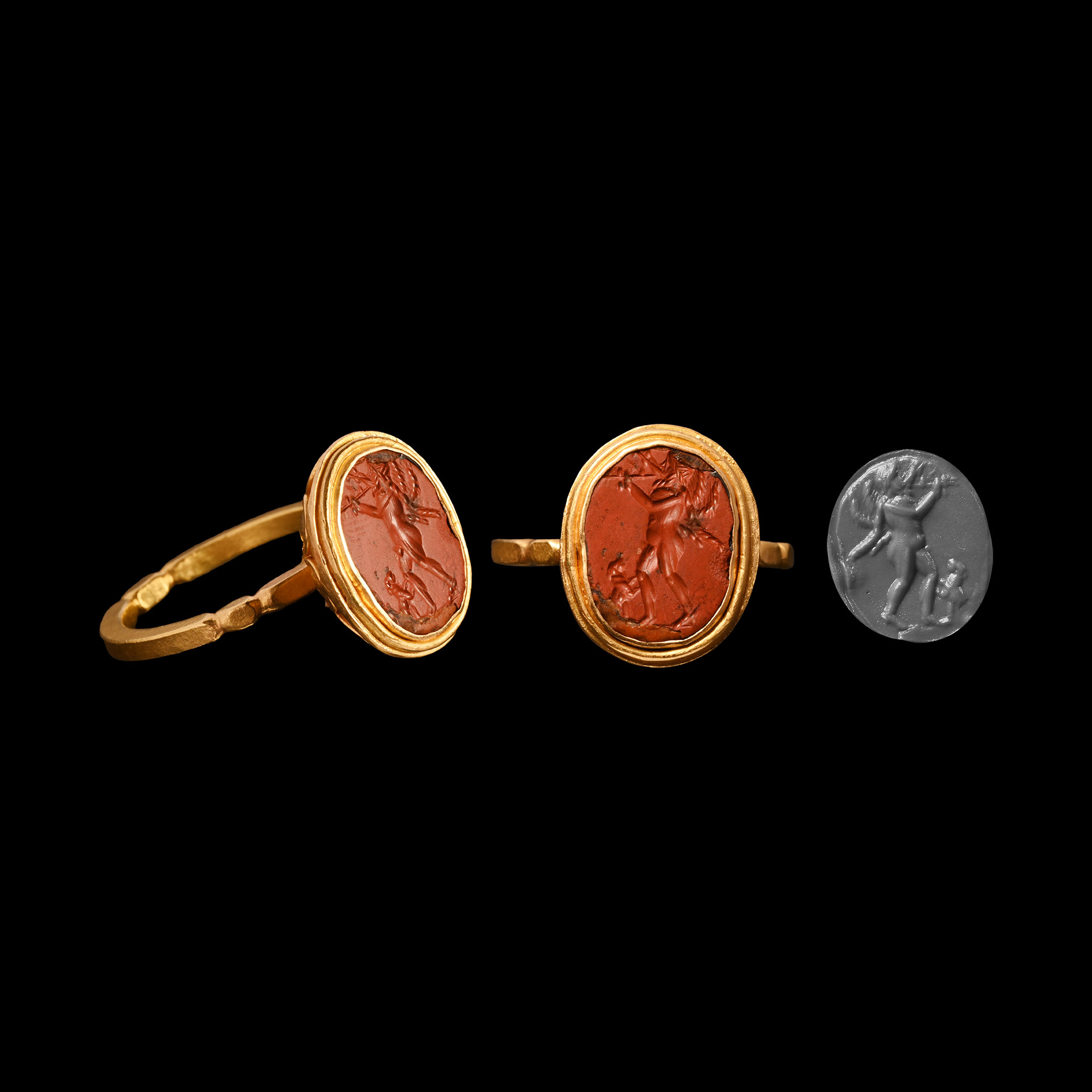 Post Medieval Gold Ring with Jester Gemstone