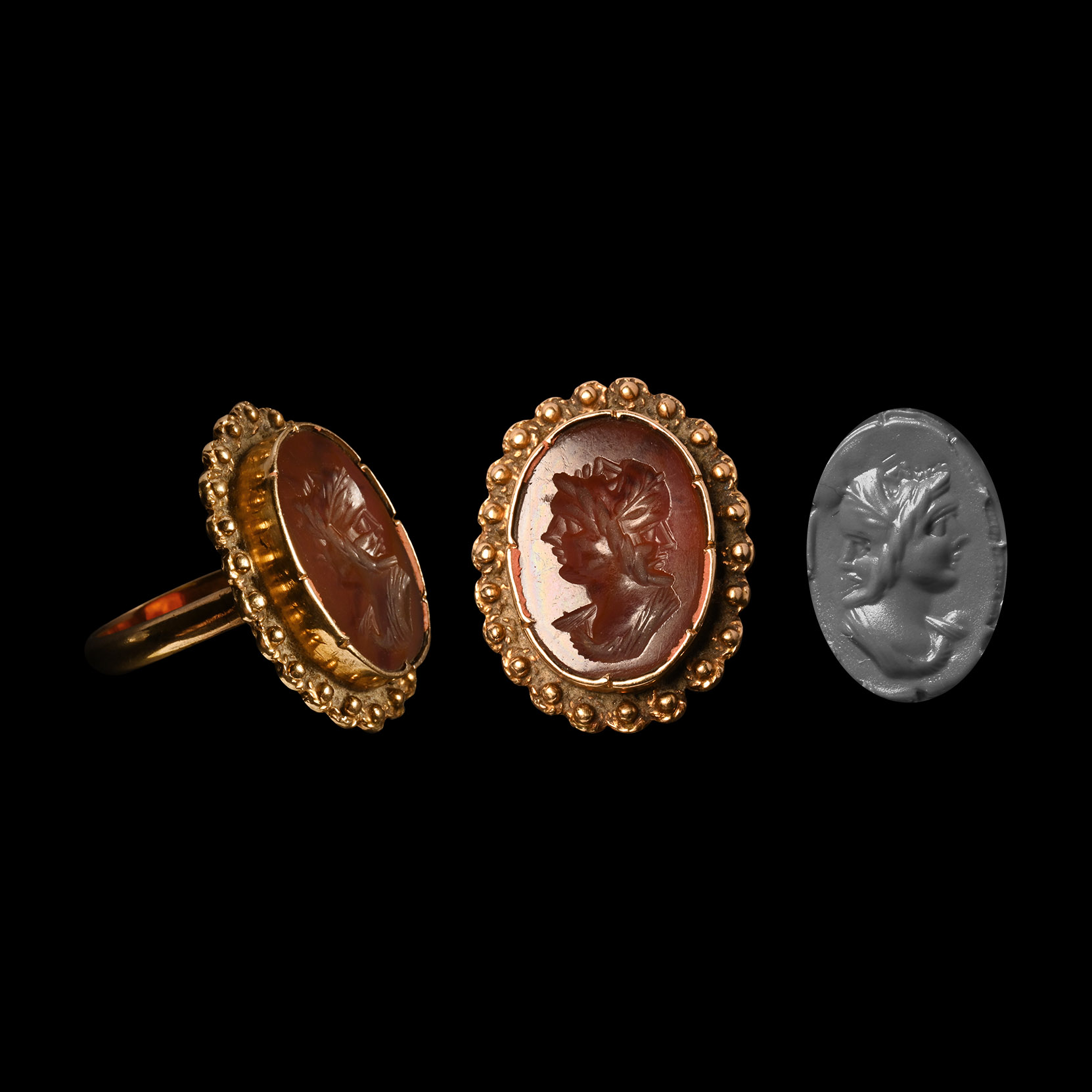 Victorian Gold Ring with Gryllus Gemstone