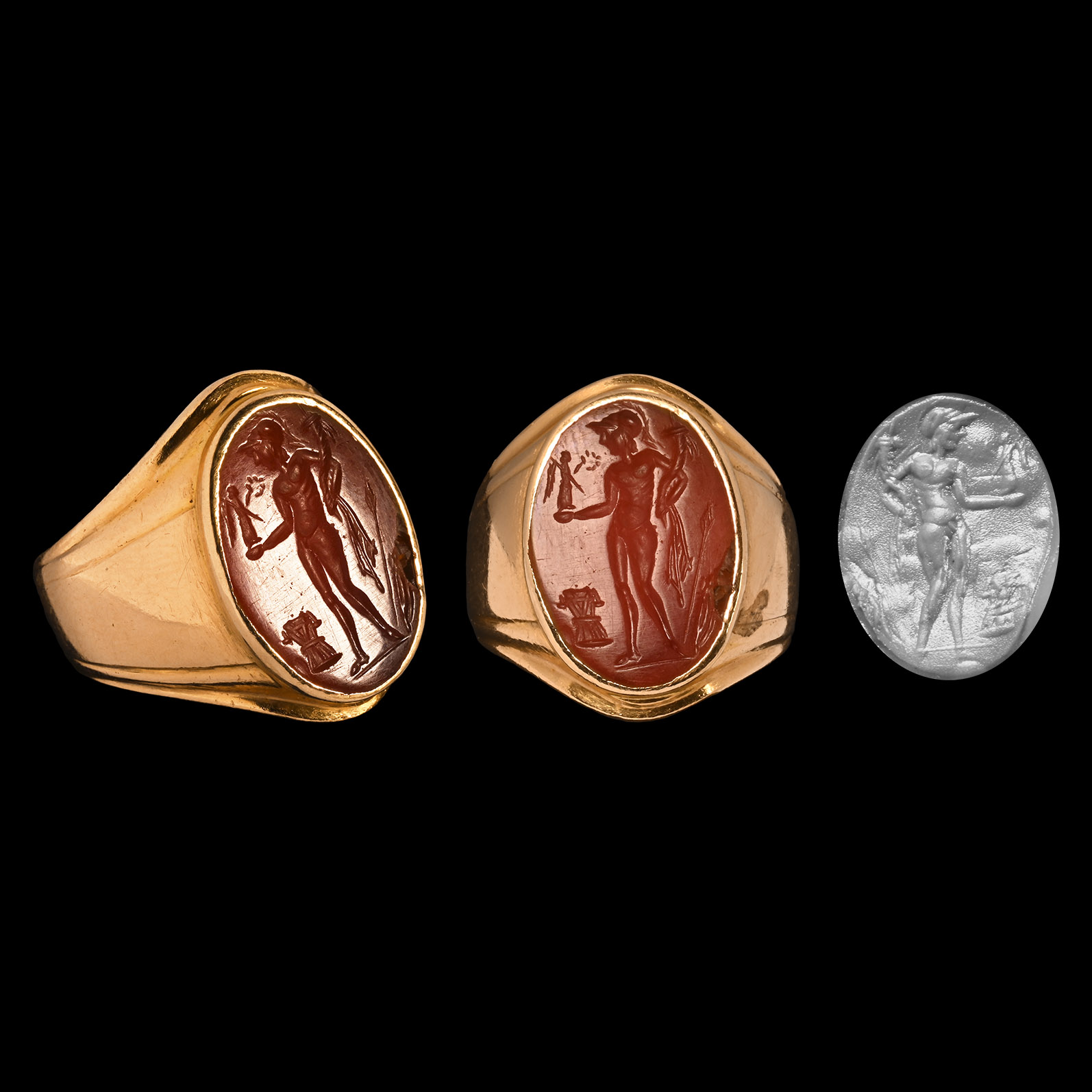 Roman Mars Gemstone in Gold Ring