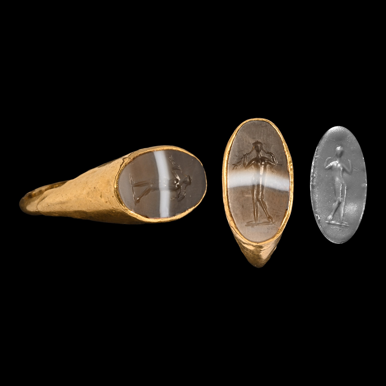 Roman Gold Ring with Venus Gemstone