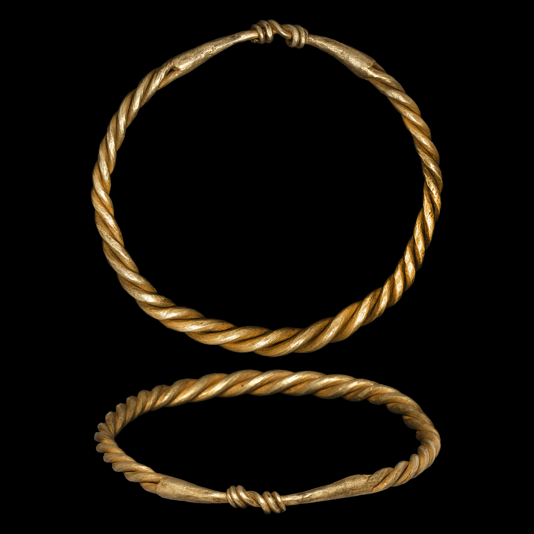 Viking Age Gold Twisted Bracelet