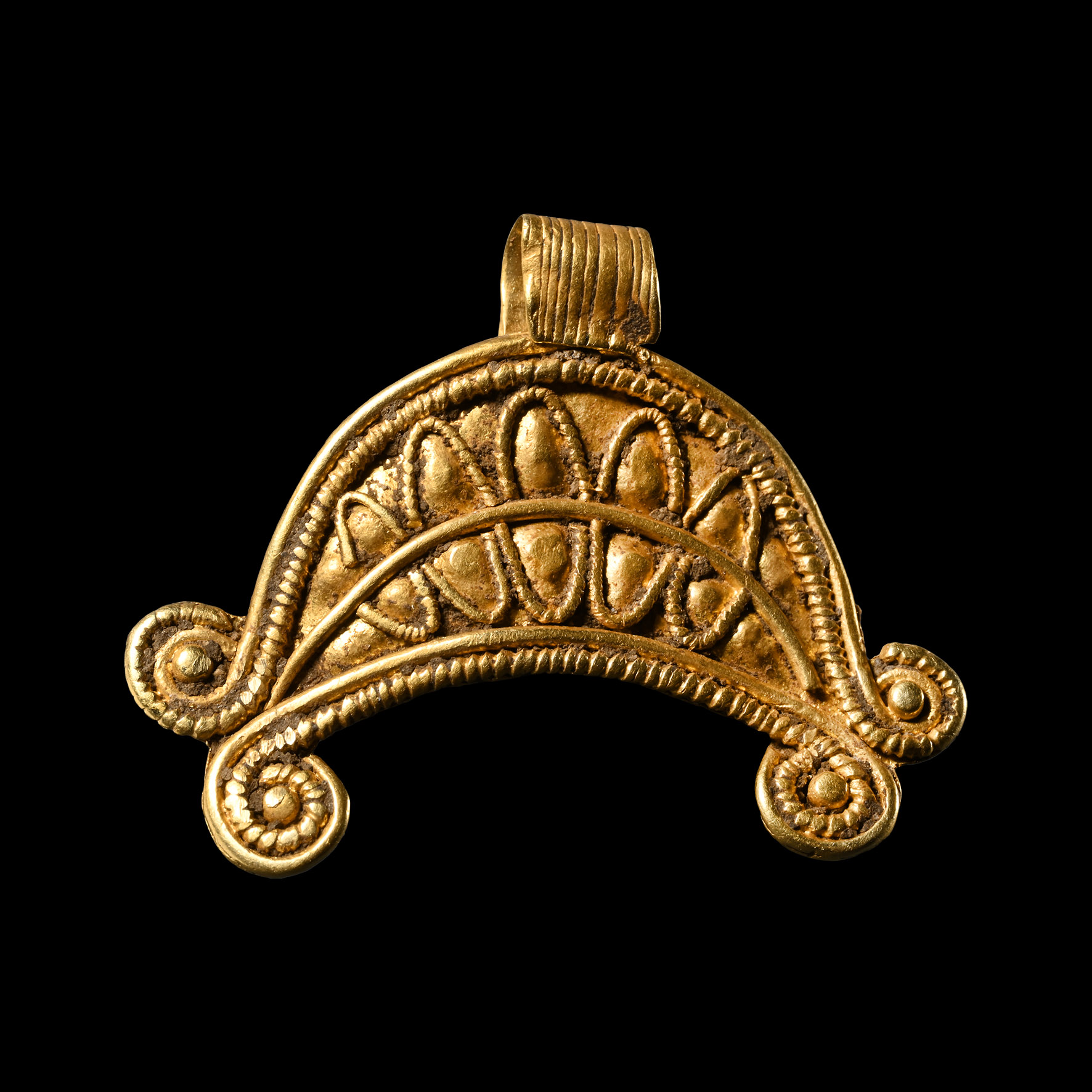 Hellenistic Style Gold Lunate Pendant