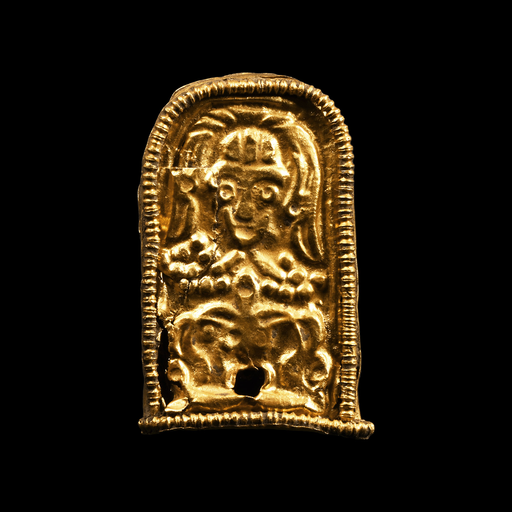 Byzantine Gold Strap End with Facing Figure