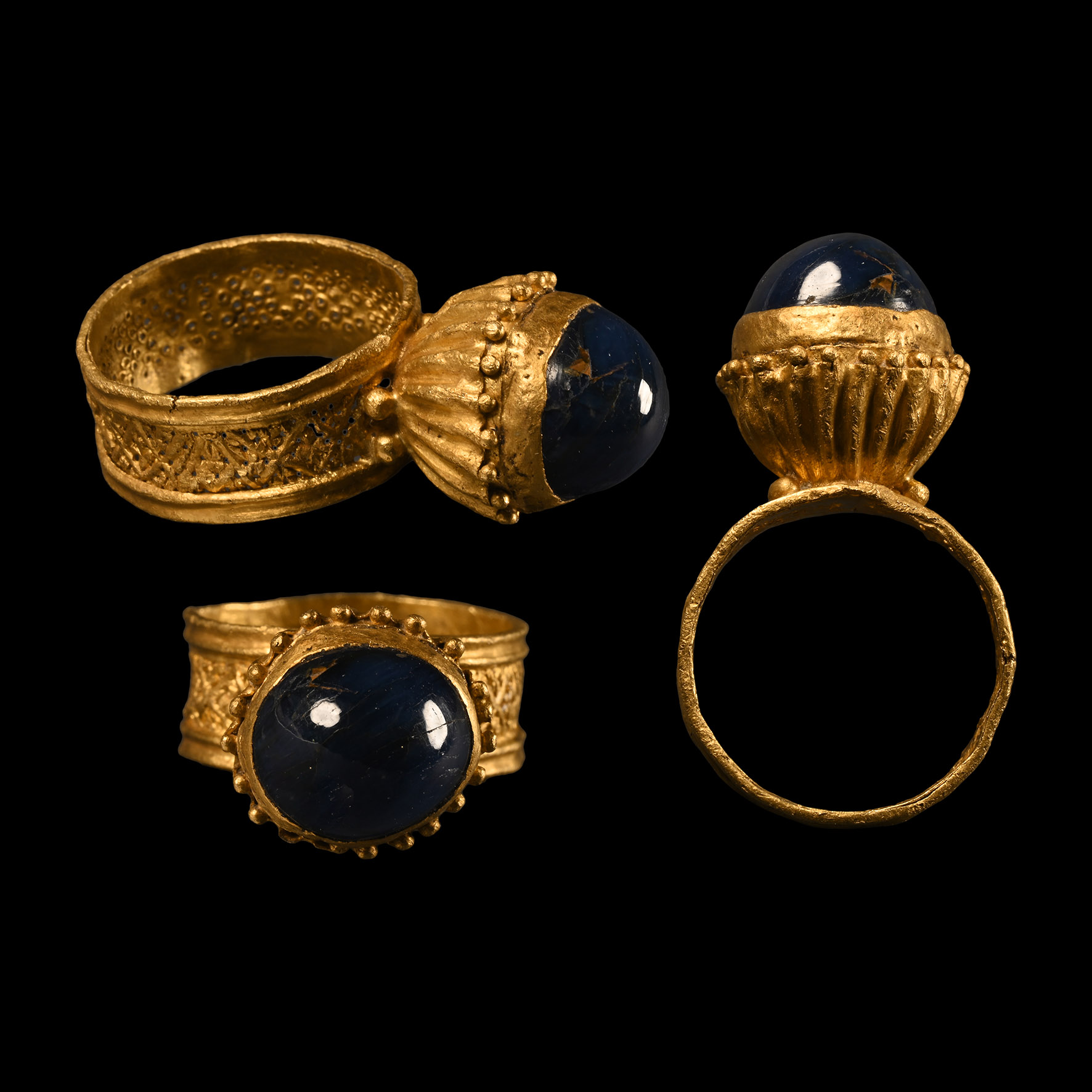Byzantine Gold Ring with Sapphire