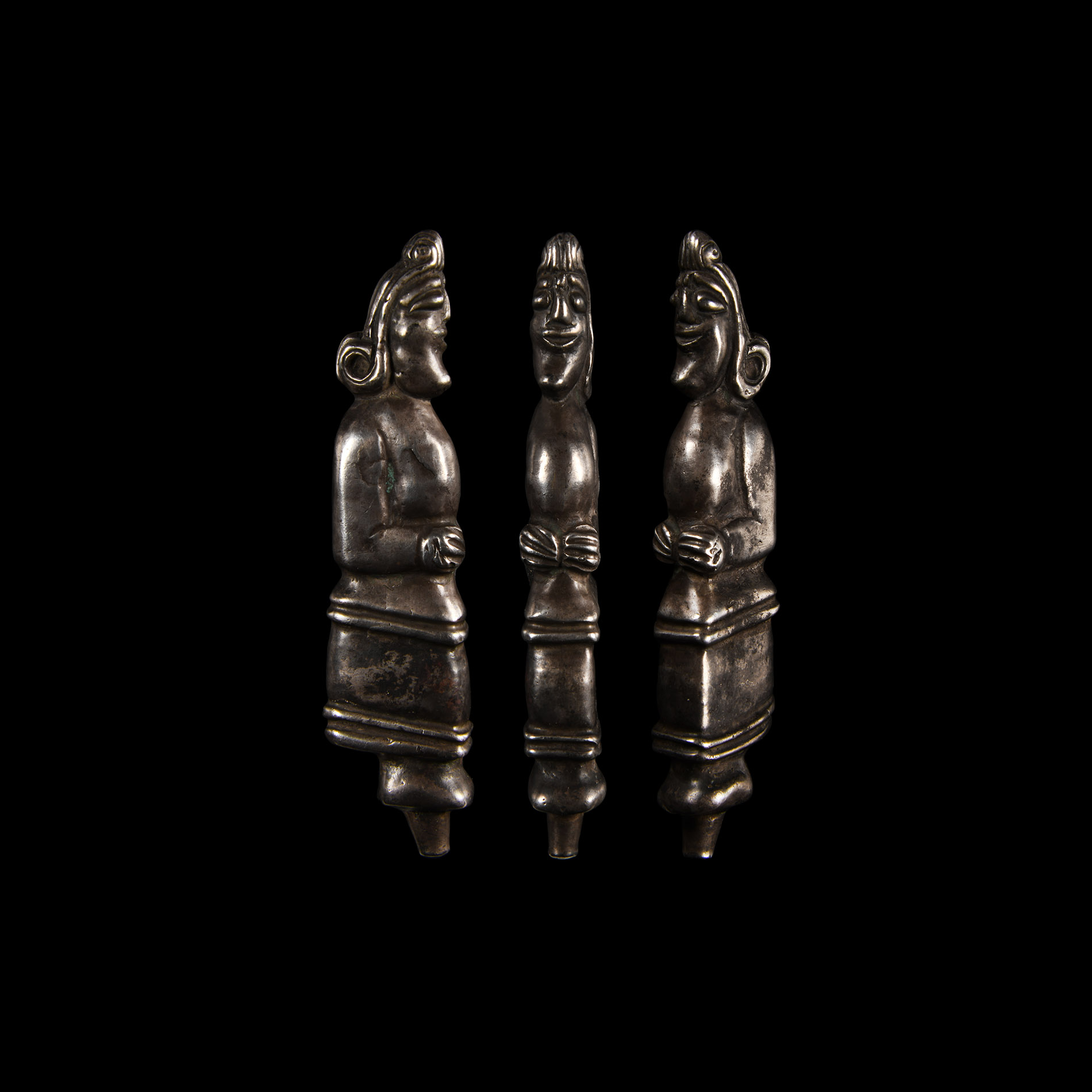 Parthian Figural Silver Dagger Hilt