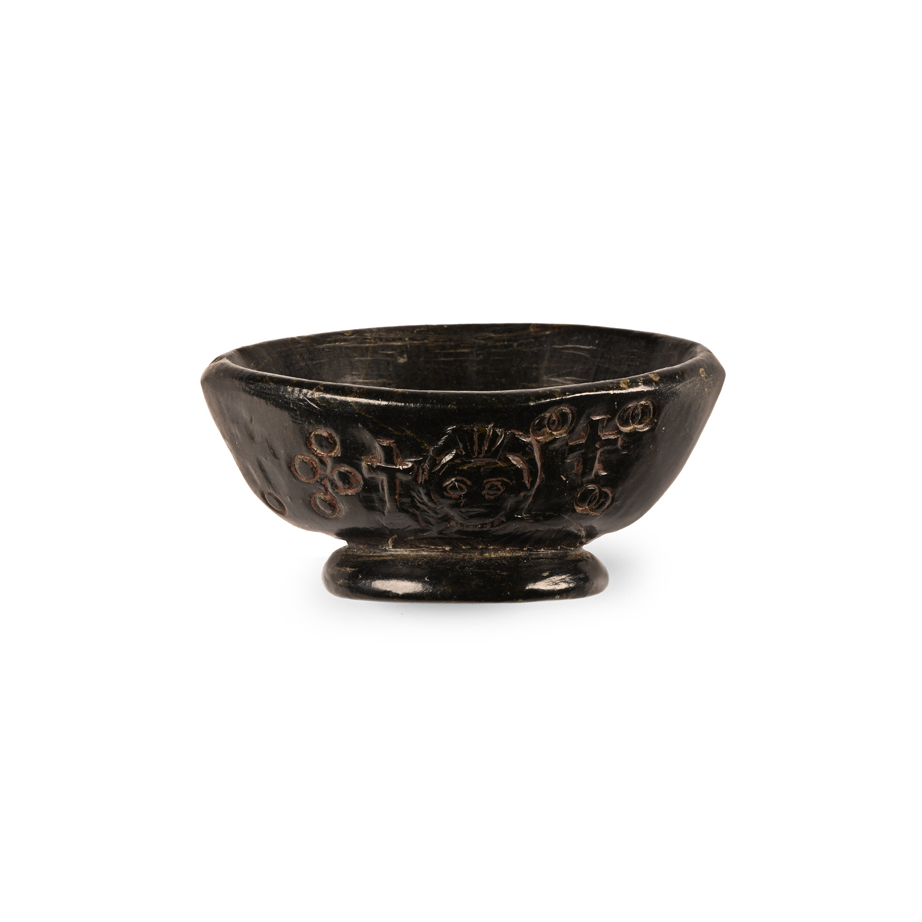 Byzantine Polished Black Stone Dish with Bust of an Emperor
