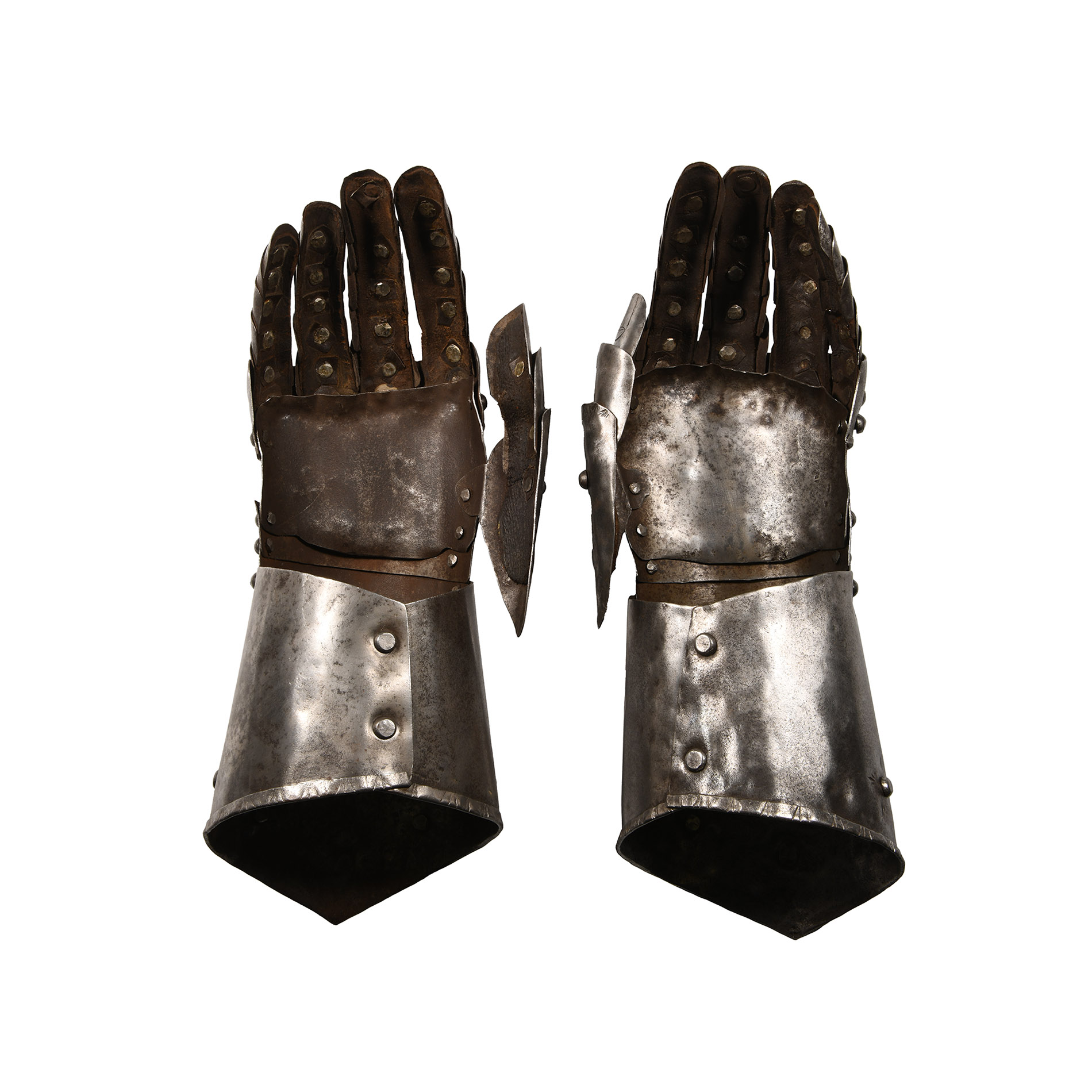 European Articulated Gauntlet Pair