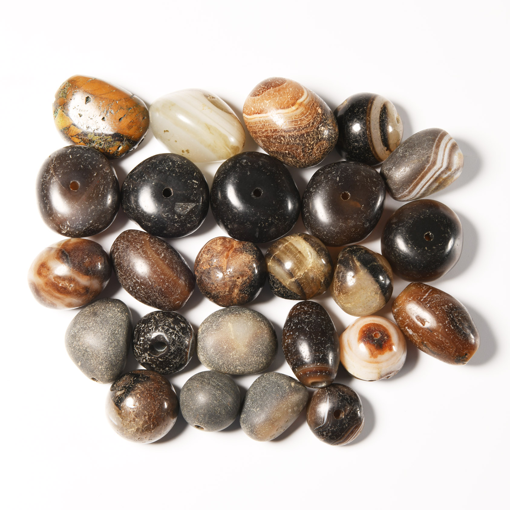 Natural History - Agate Bead Group