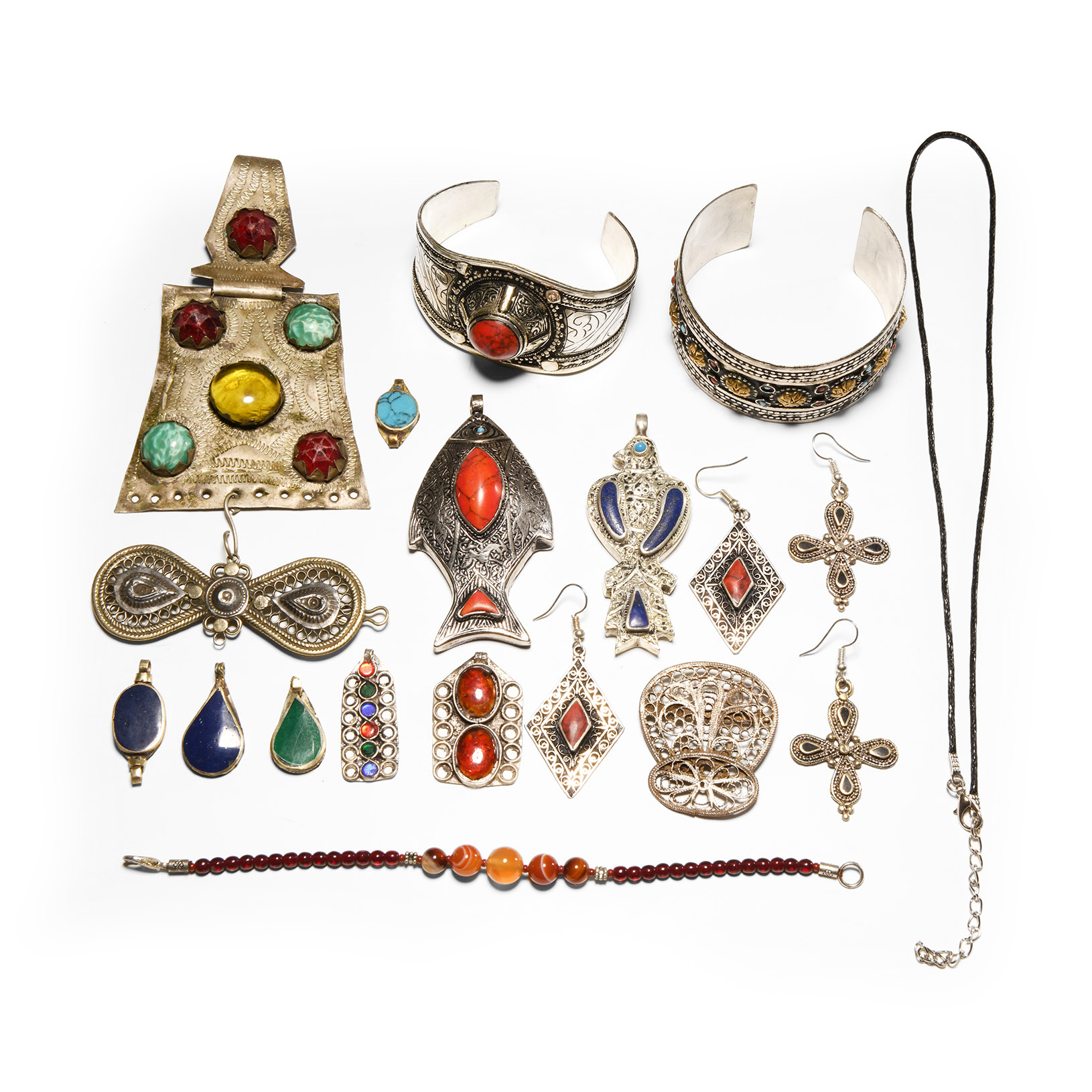 Bedouin Silver-Coloured Metal Jewellery Collection