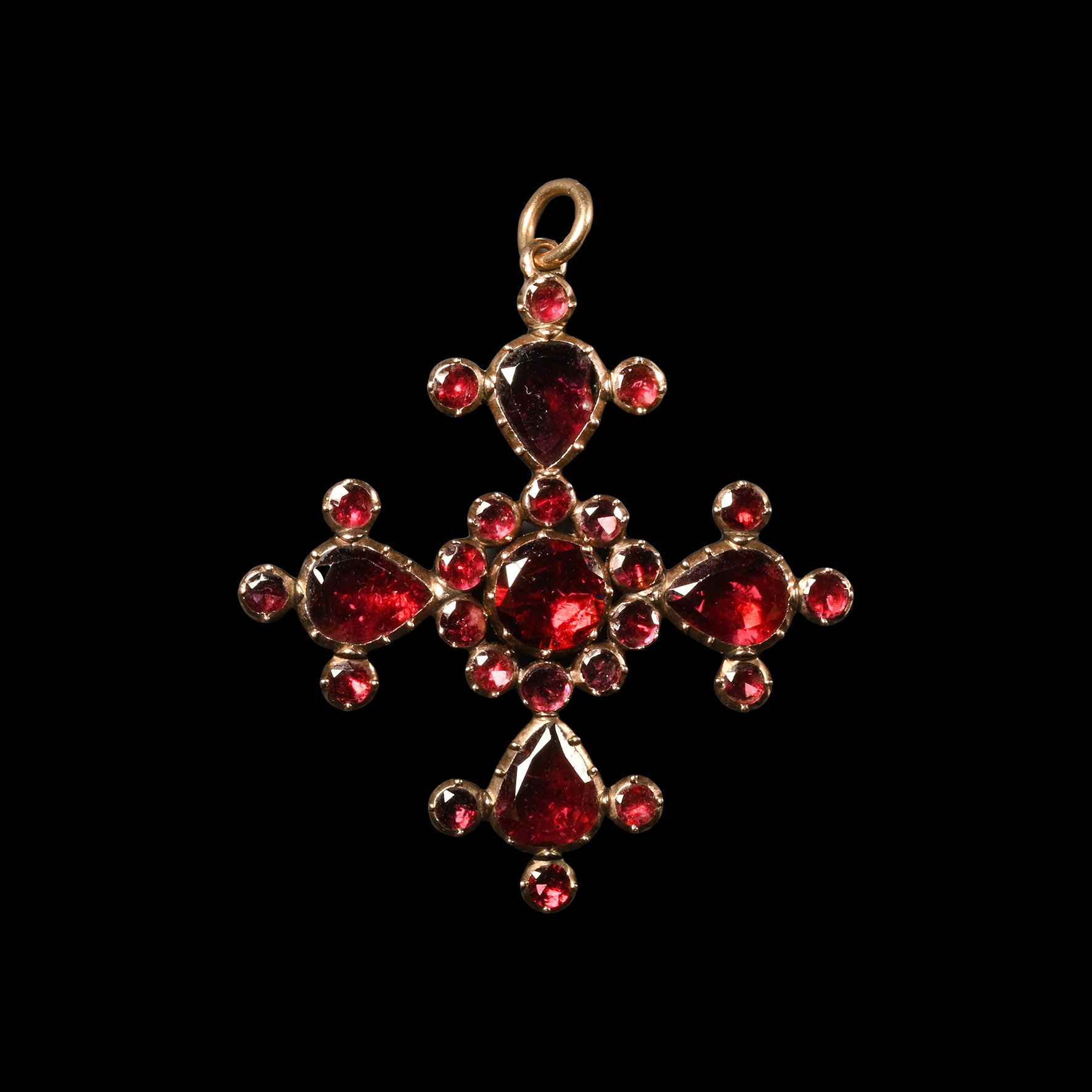 Post Medieval Rose Gold Maltese Cross Pendant with Garnets