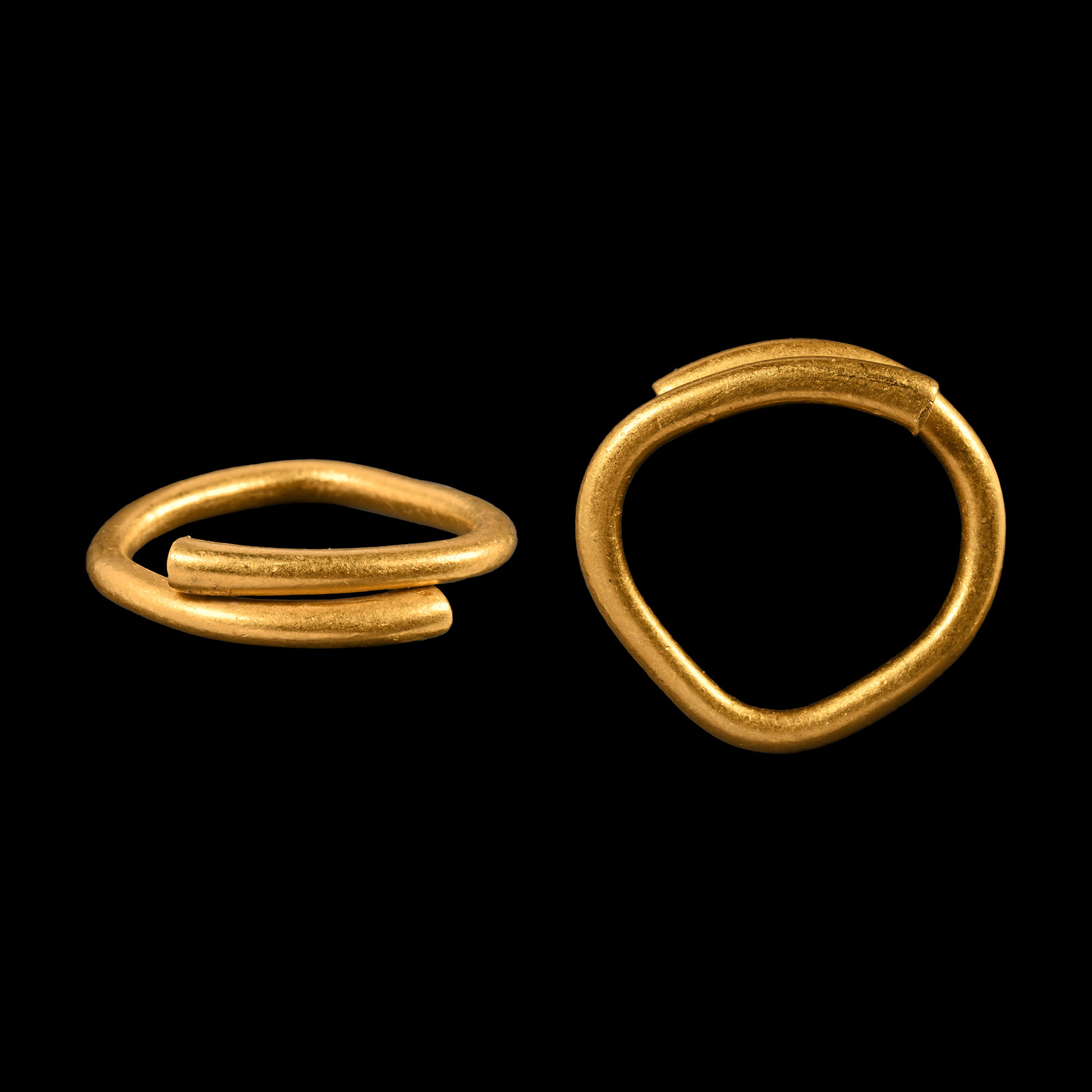 Viking Age Gold Open-Ended Ring