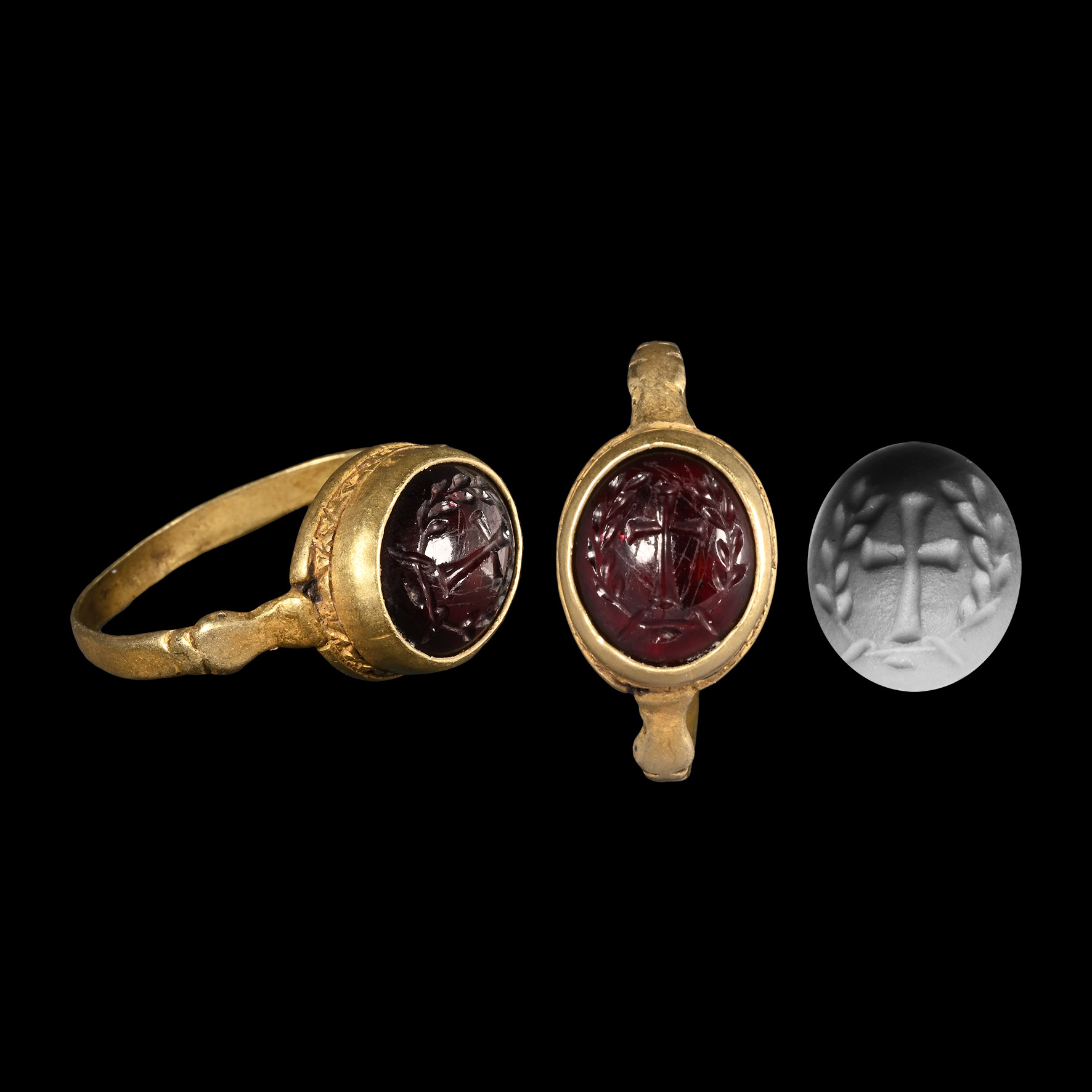 Byzantine Gold Ring with Engraved Cross Gemstone