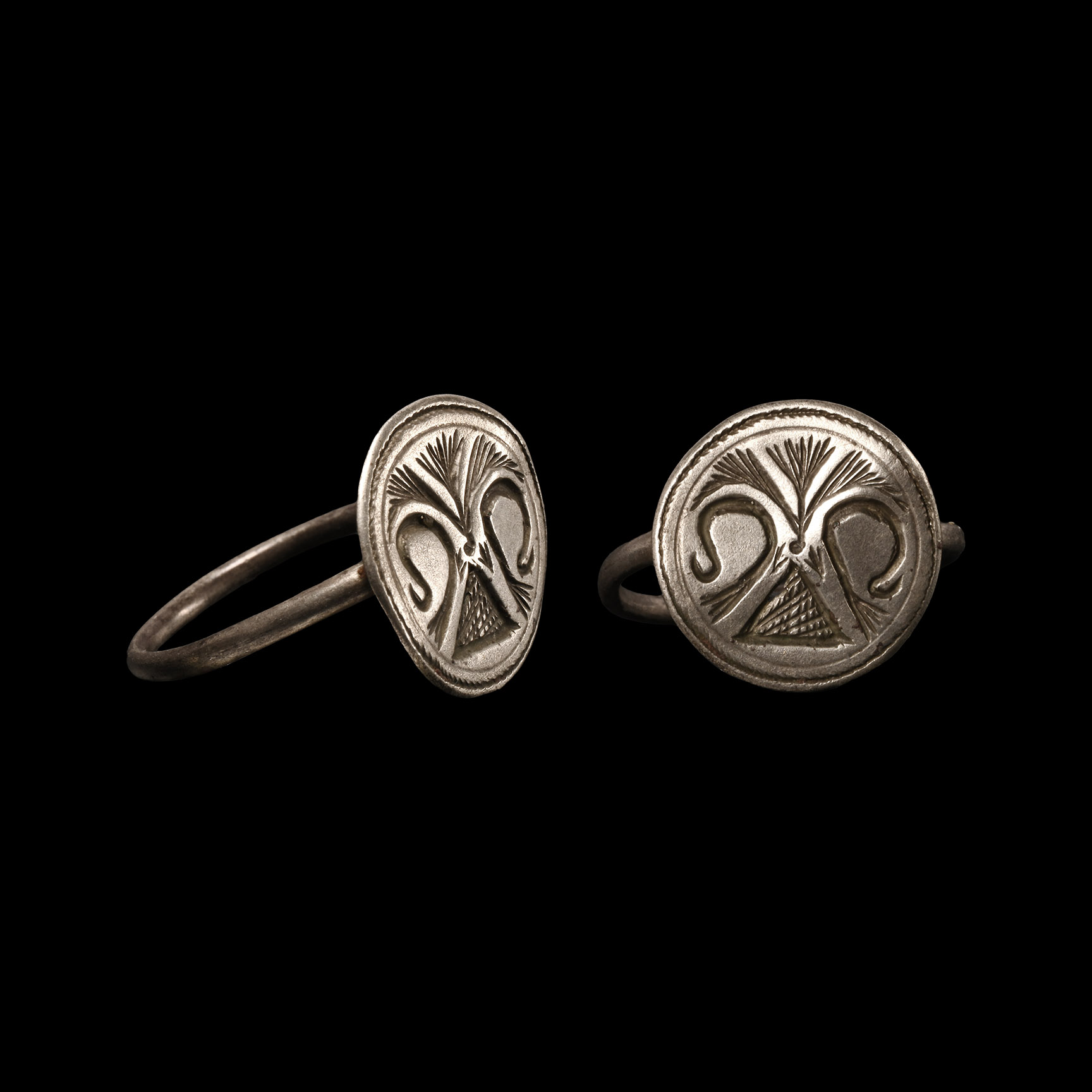 Medieval Silver Ring with Fleur-de-Lys