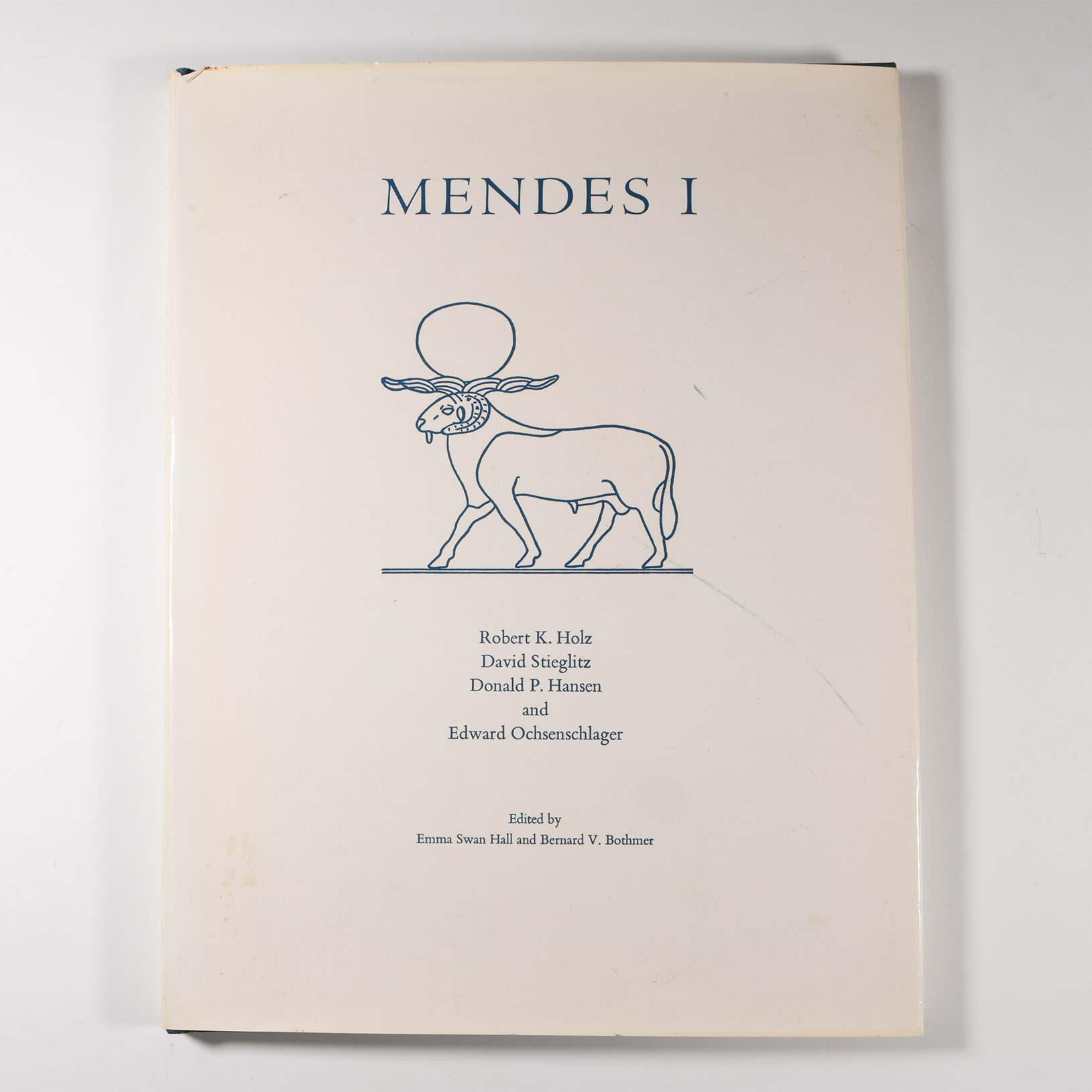 Archaeological Books - Holz and Others - Mendes I