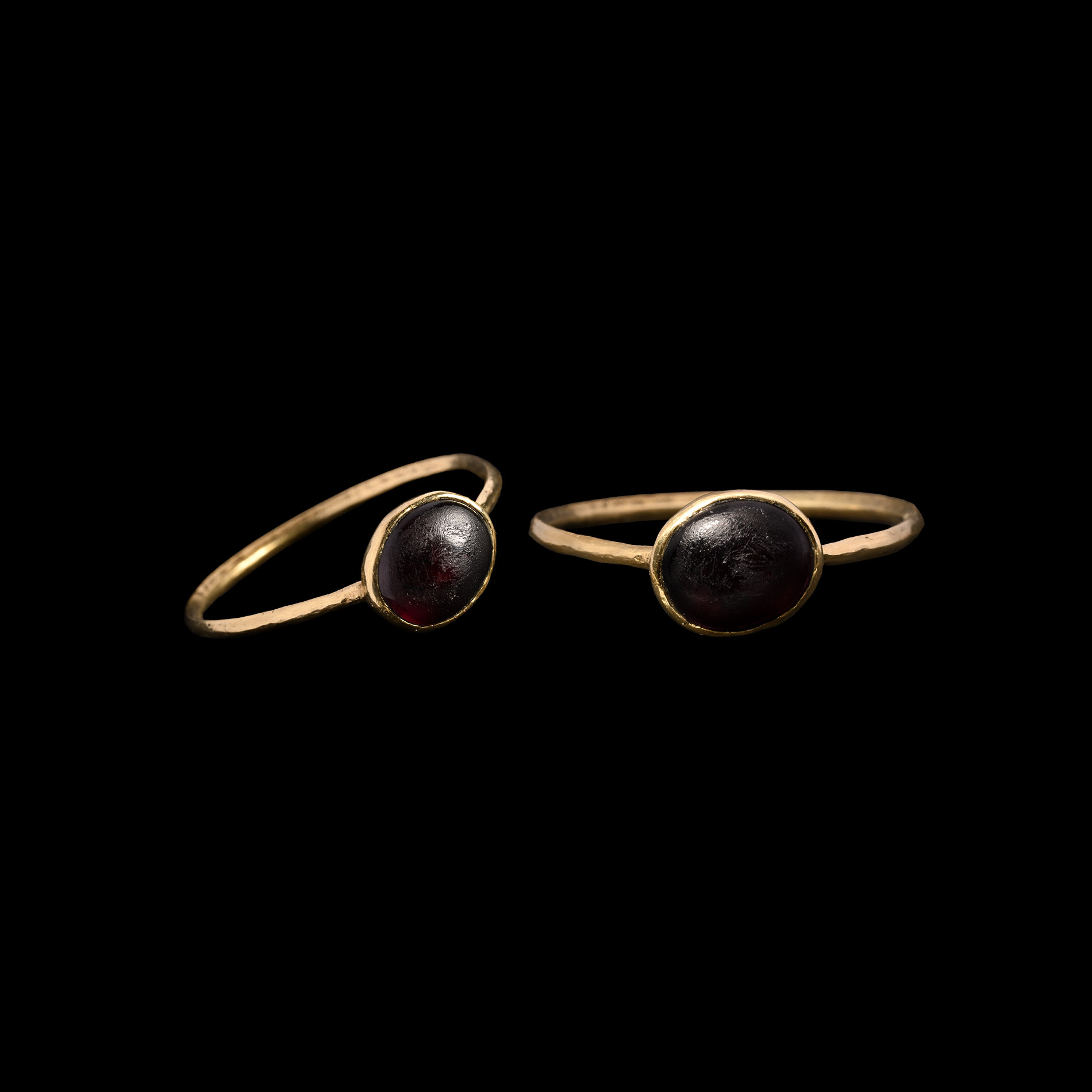 Medieval Gold Ring with Garnet Cabochon