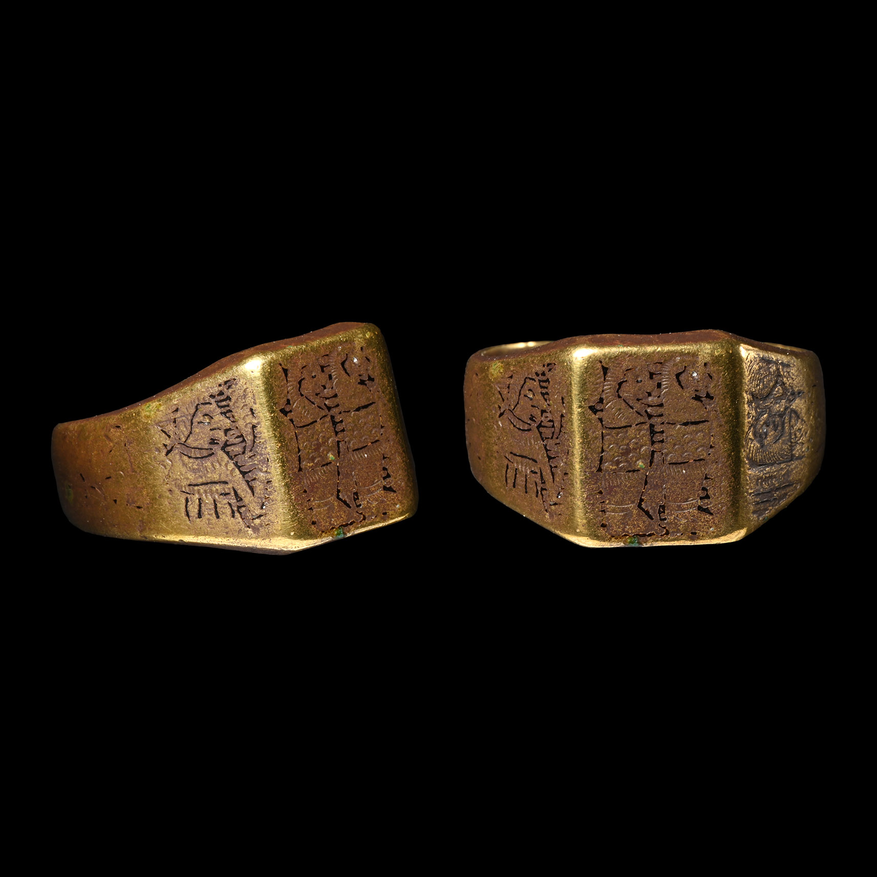 Medieval Bronze Iconographic Ring with Saints