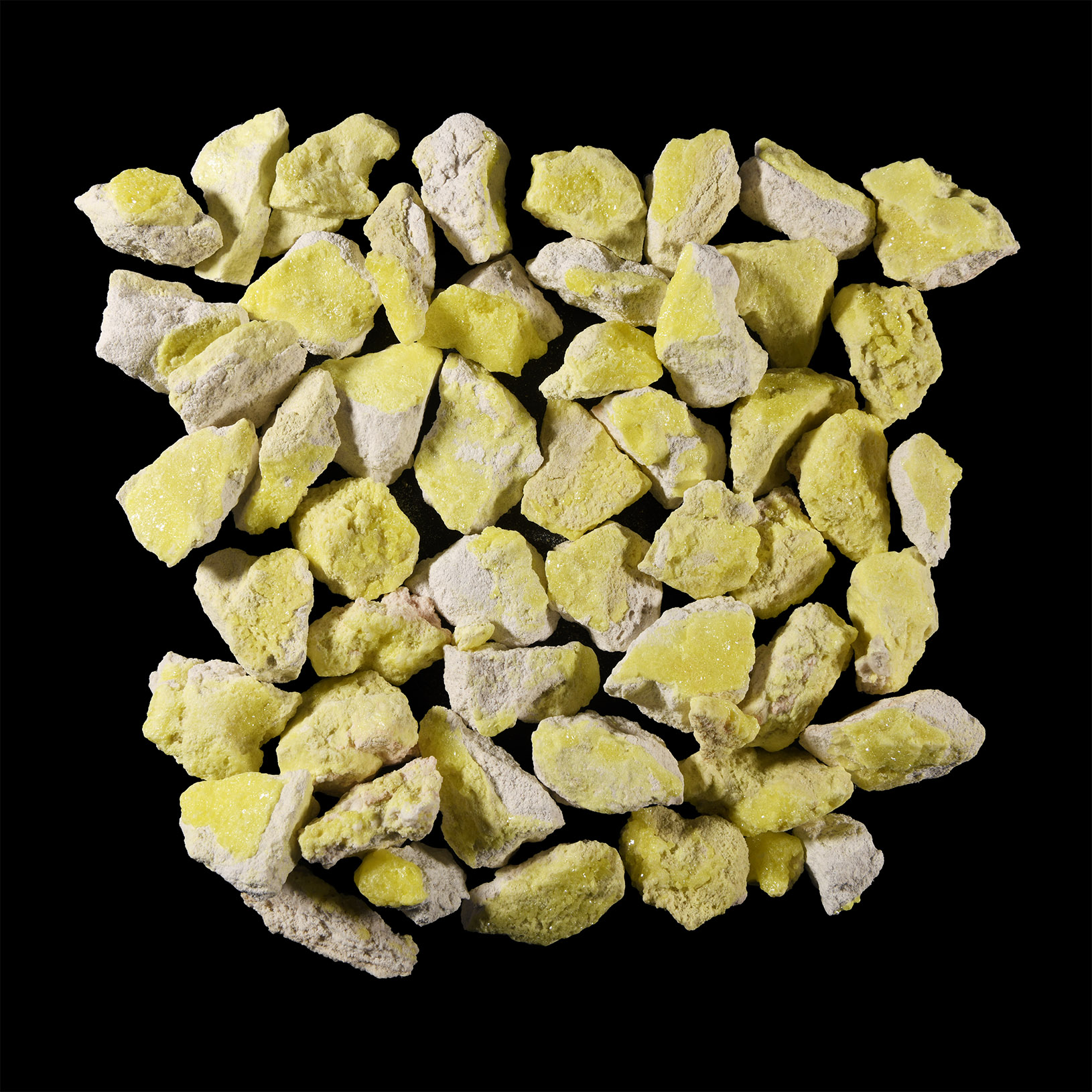 Natural History - Large Sulphur Specimen Group [50]