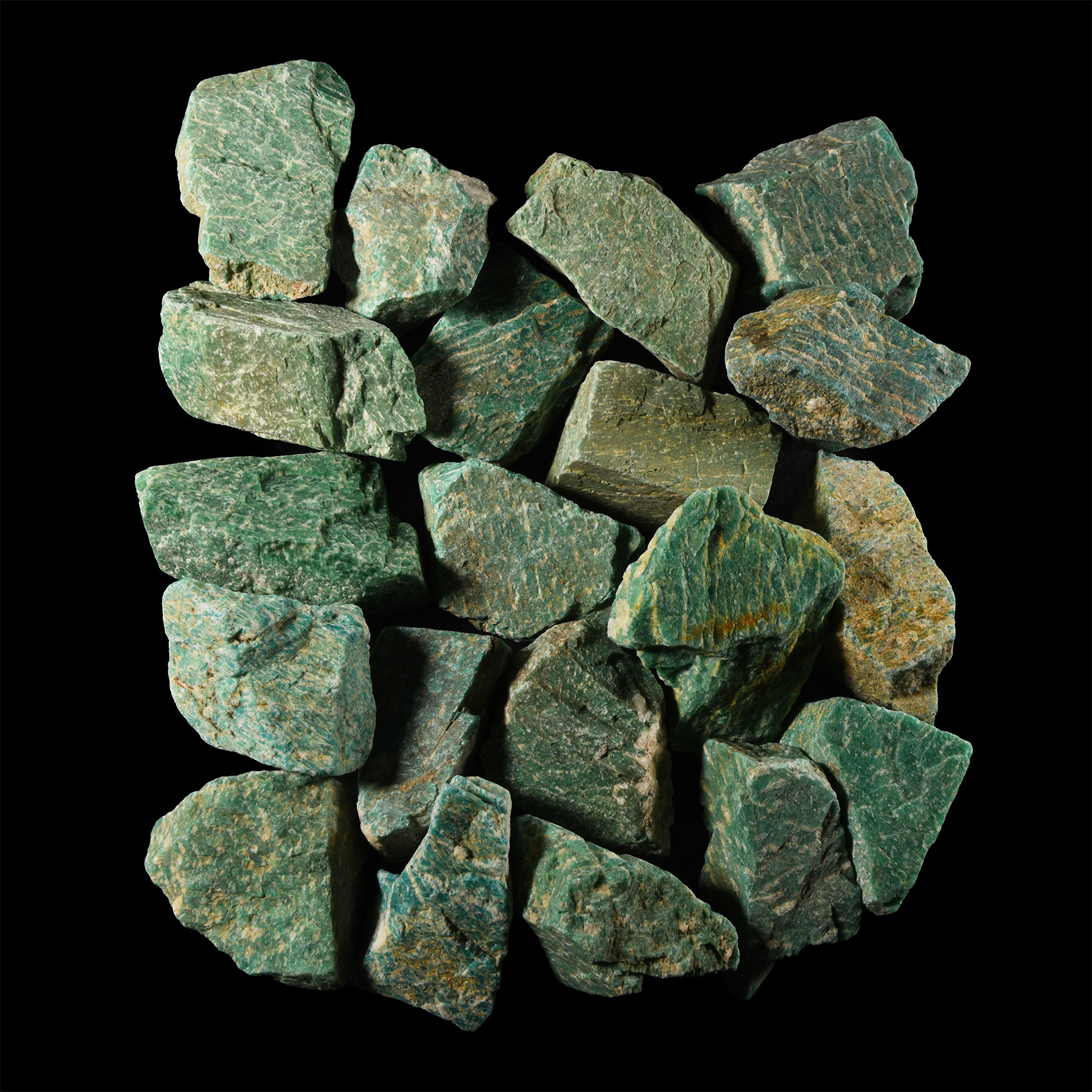 Natural History - Medium Green Fuchsite Mineral Specimen Group [20]