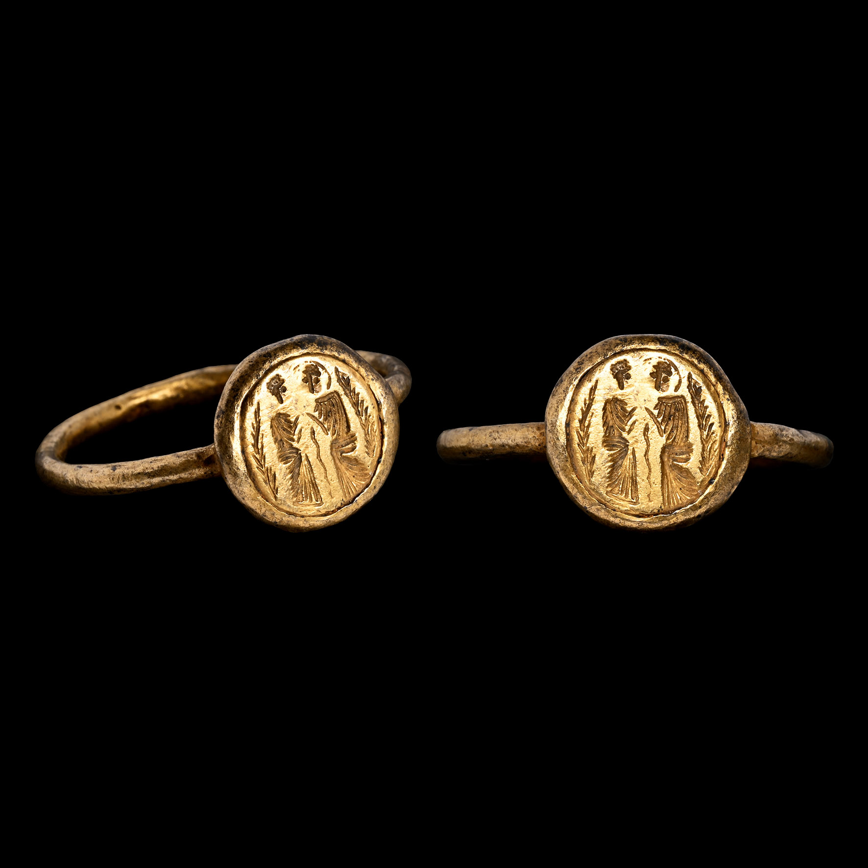 Byzantine Silver-Gilt Ring with Saint