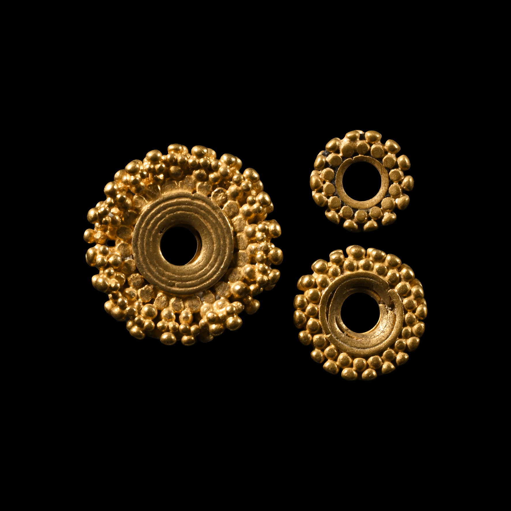 Western Asiatic Graduated Gold Bead Group