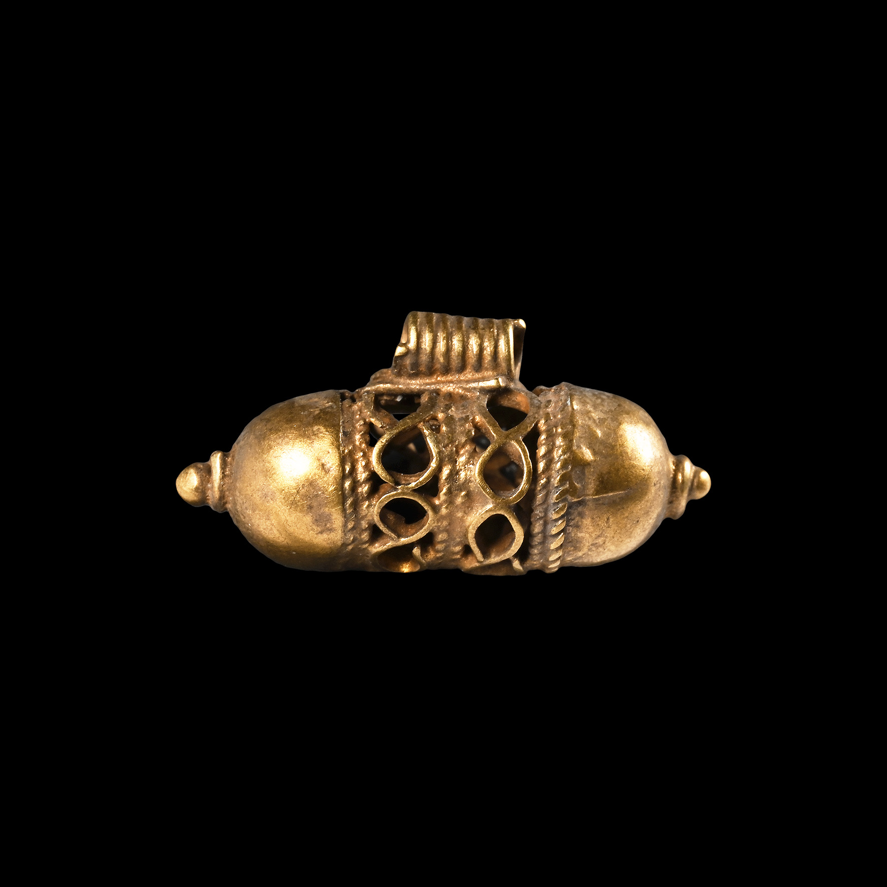 Byzantine Gold Filigree Pendant