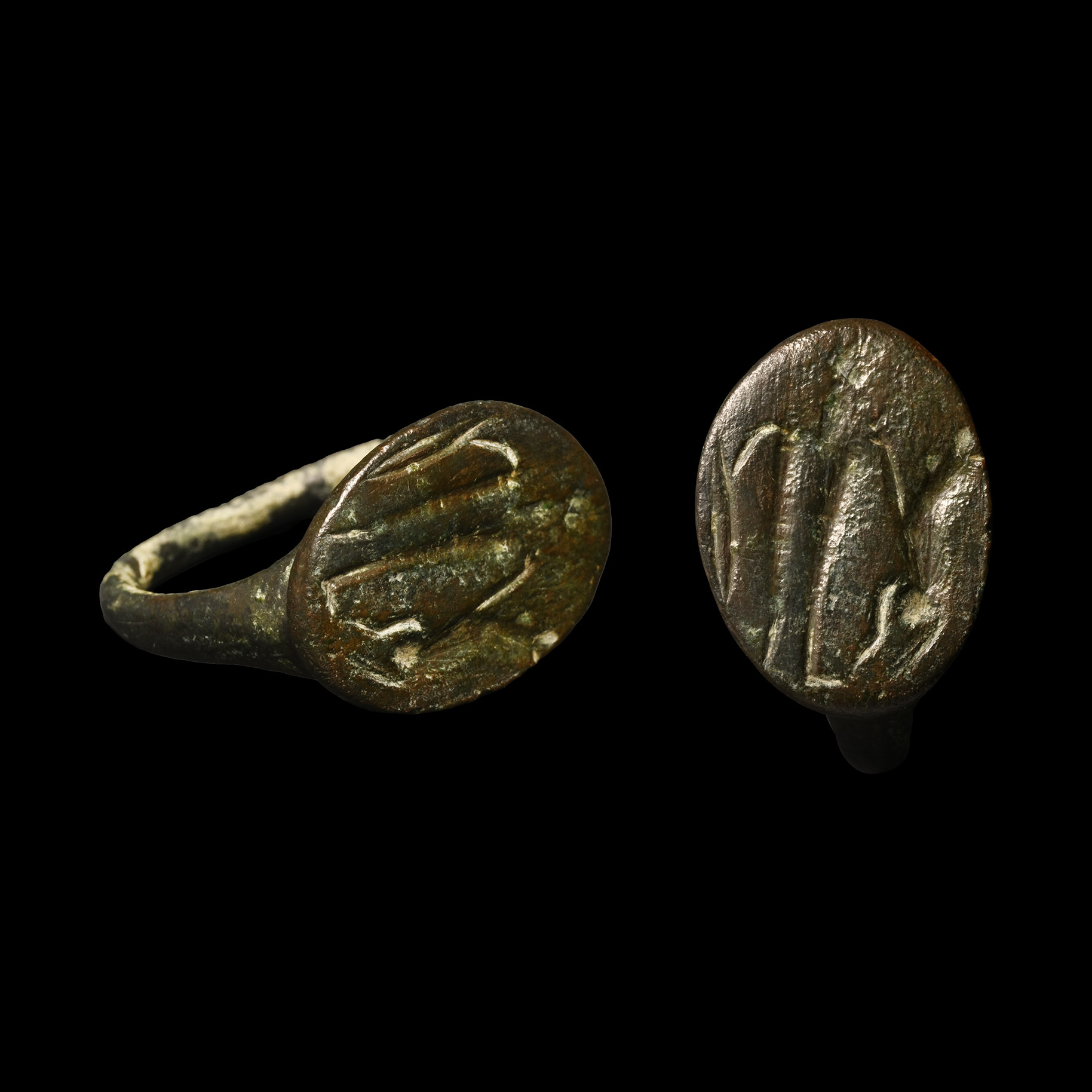 Hellenistic Bronze Ring with Lion Attacking a Warrior
