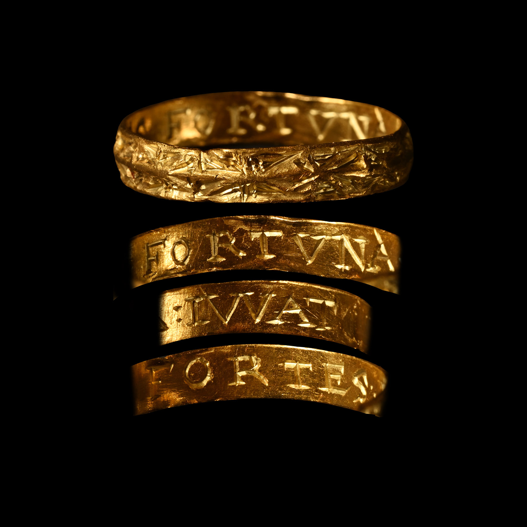 'The Wingham' Gold 'Fortune Favours the Brave' Posy Ring