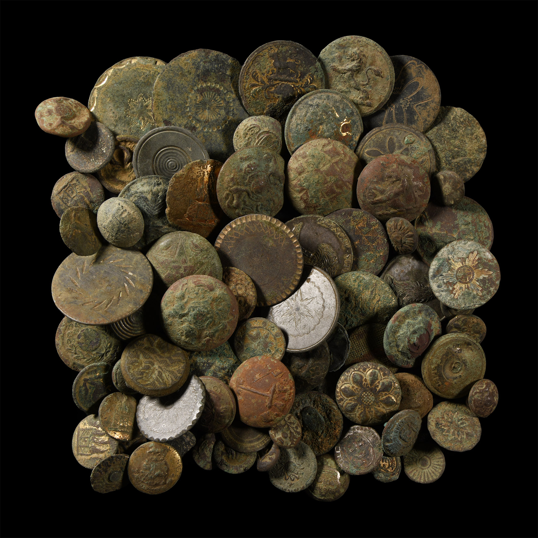 Post Medieval Bronze Livery and Other Button Collection
