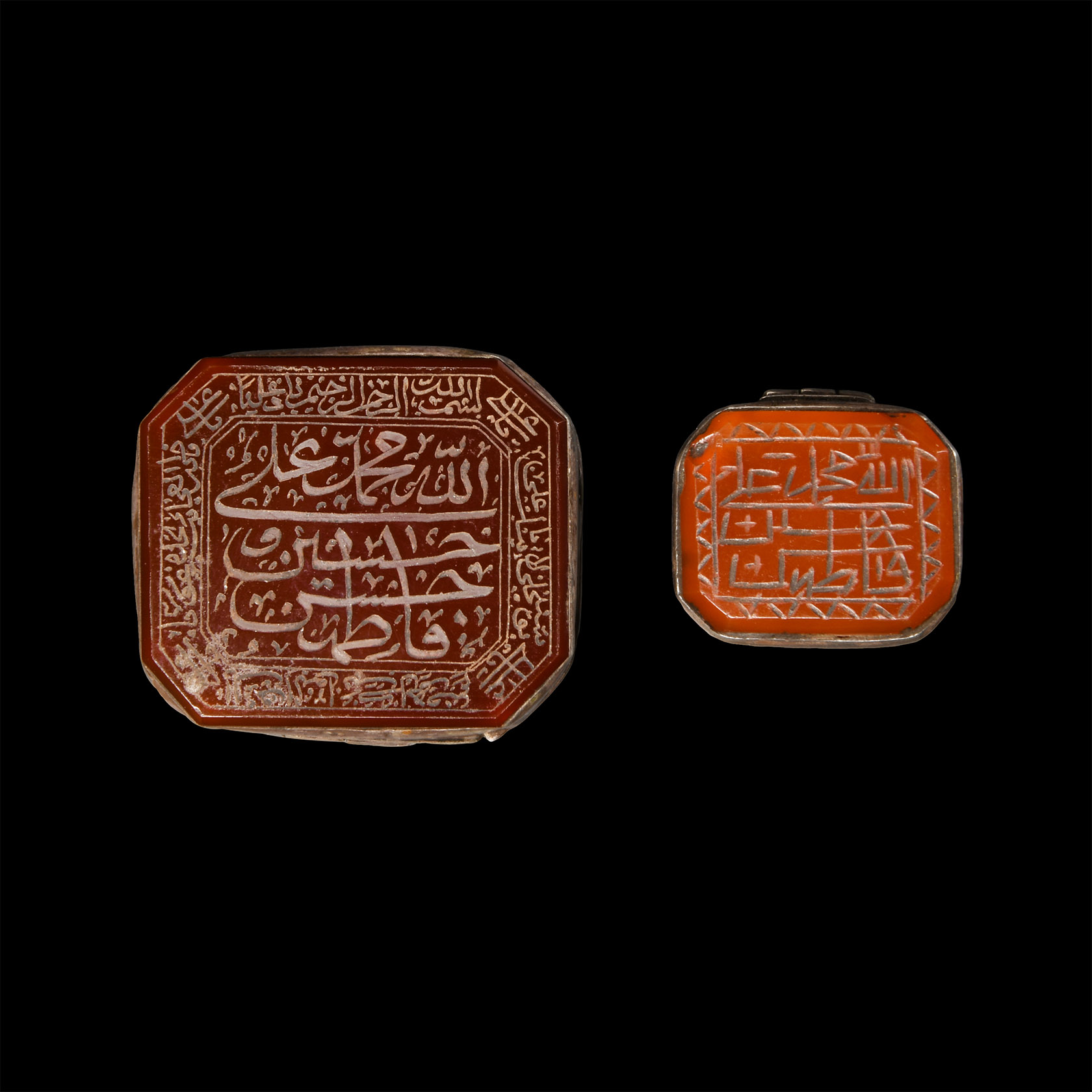 Box Group with Carnelian Calligraphic Inlays