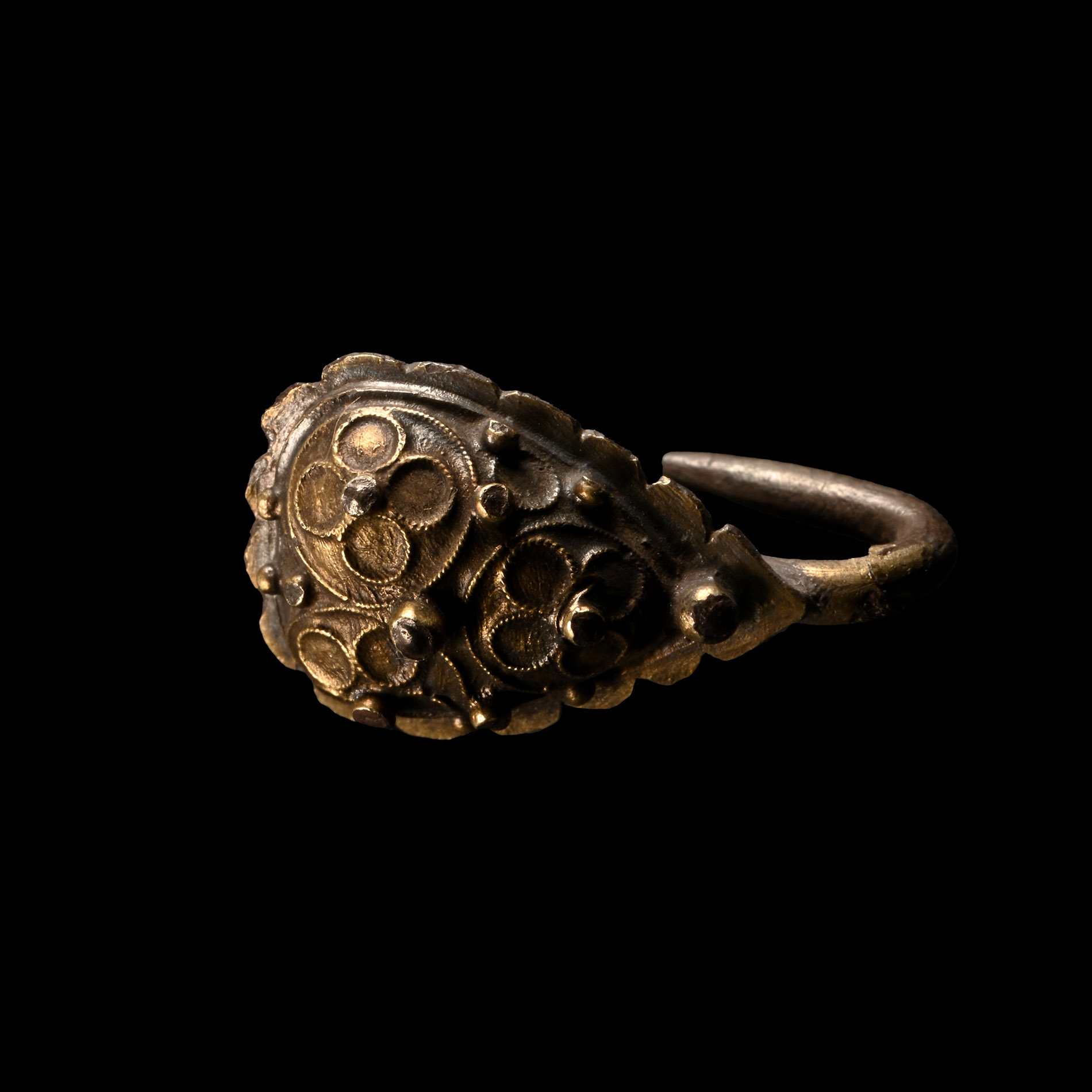 Tudor Jewelled Silver-Gilt Clothes Fastener