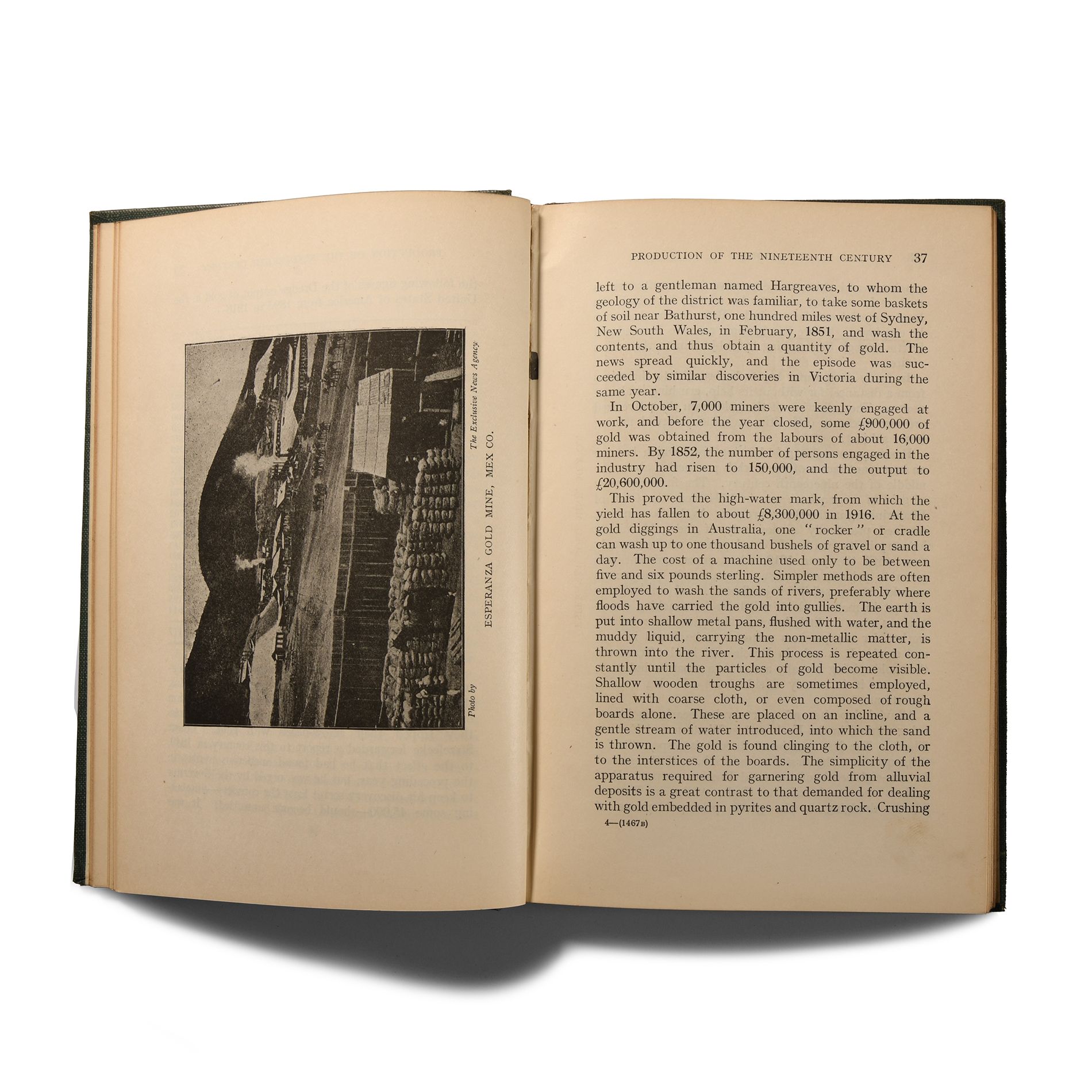 General Books - White - Gold: its Place in the Economy of Mankind