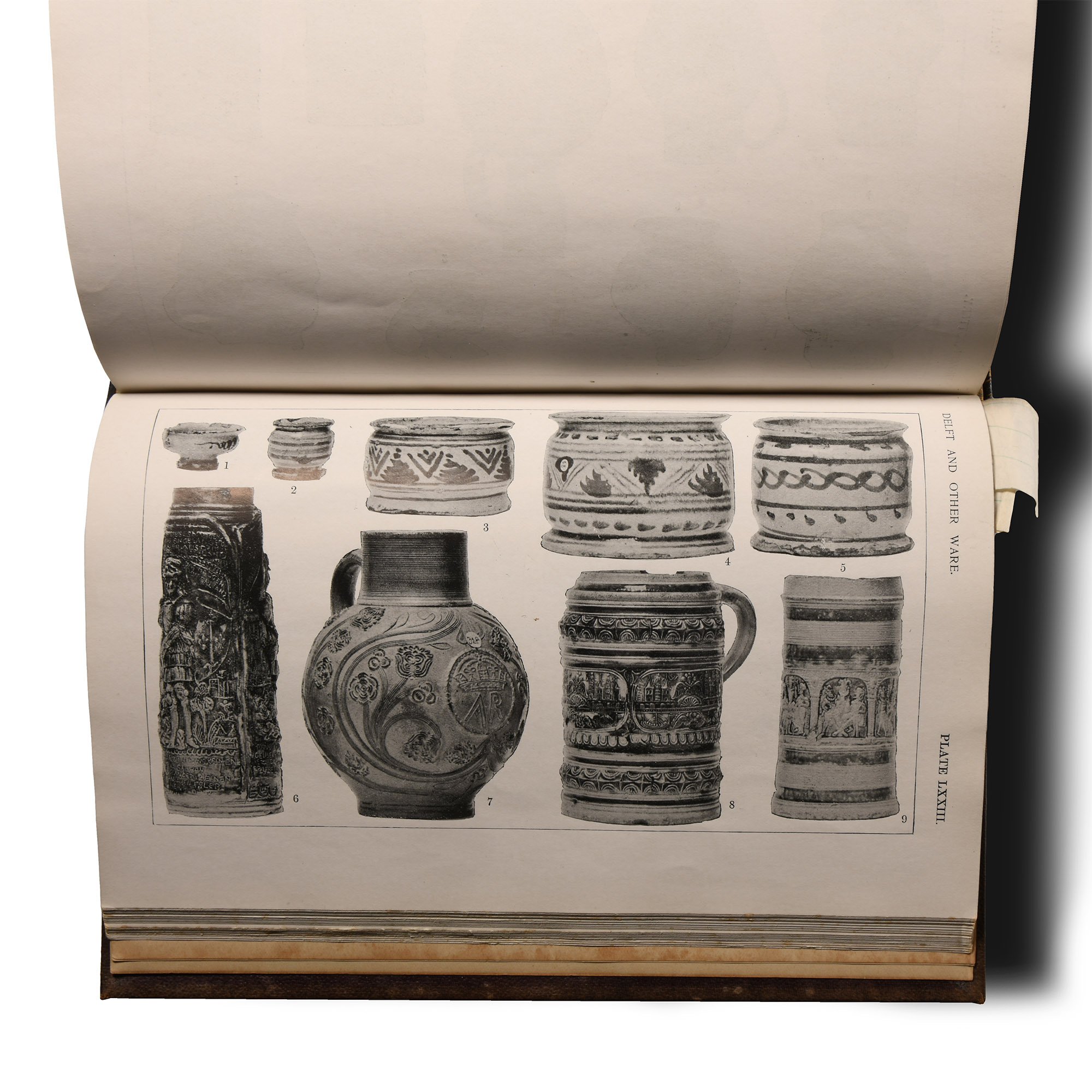 Archaeological Books - Welch - Catalogue of the Collection of London Antiquities in the Guildhall Museum